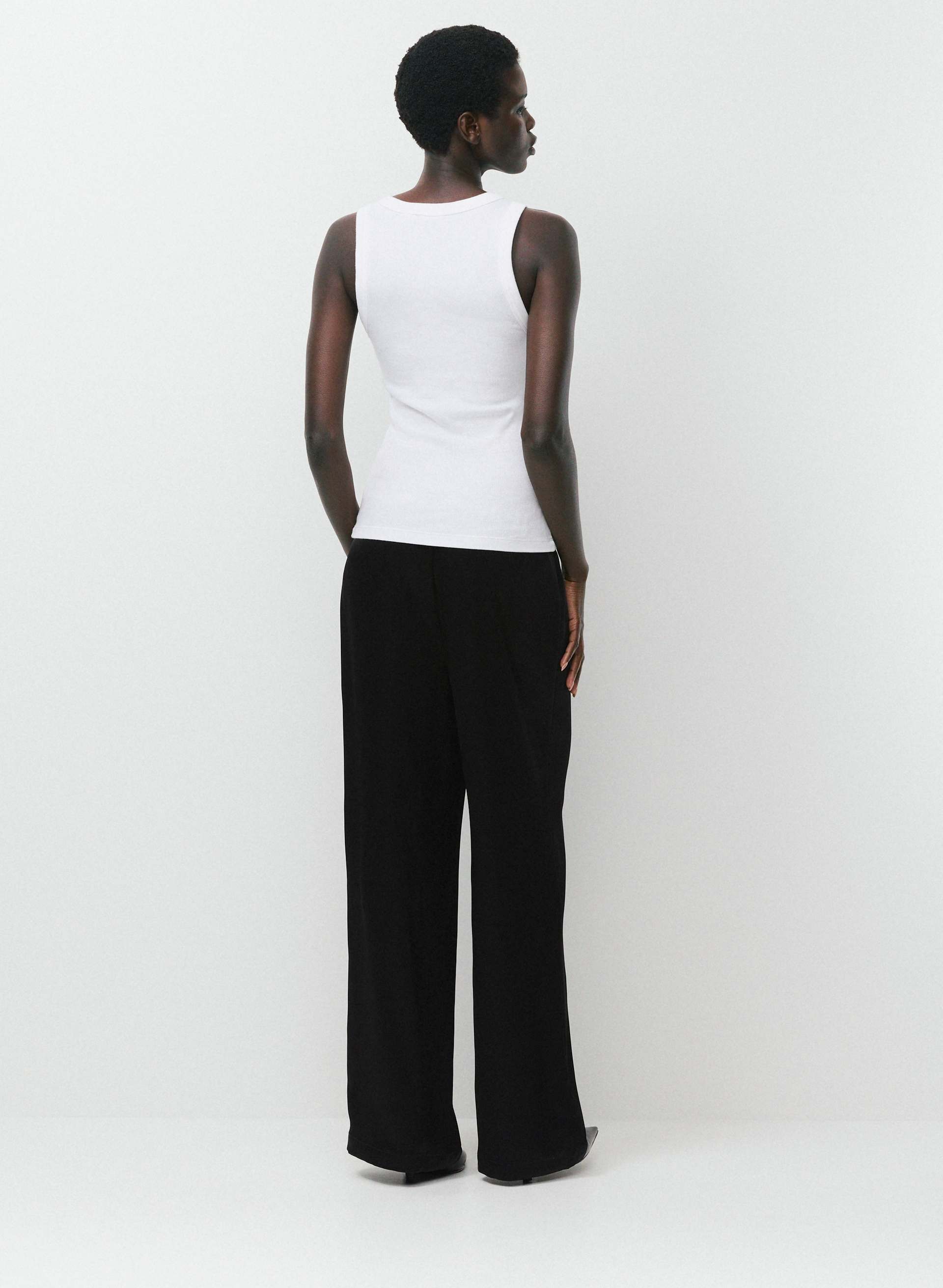 BUSY TANK | Aritzia