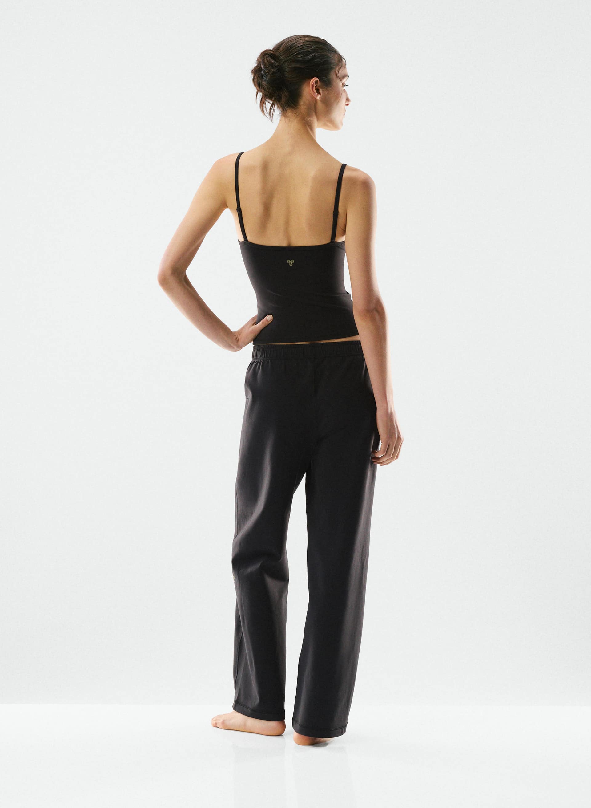 BUTTER VIBRANT CAMI TANK | Aritzia