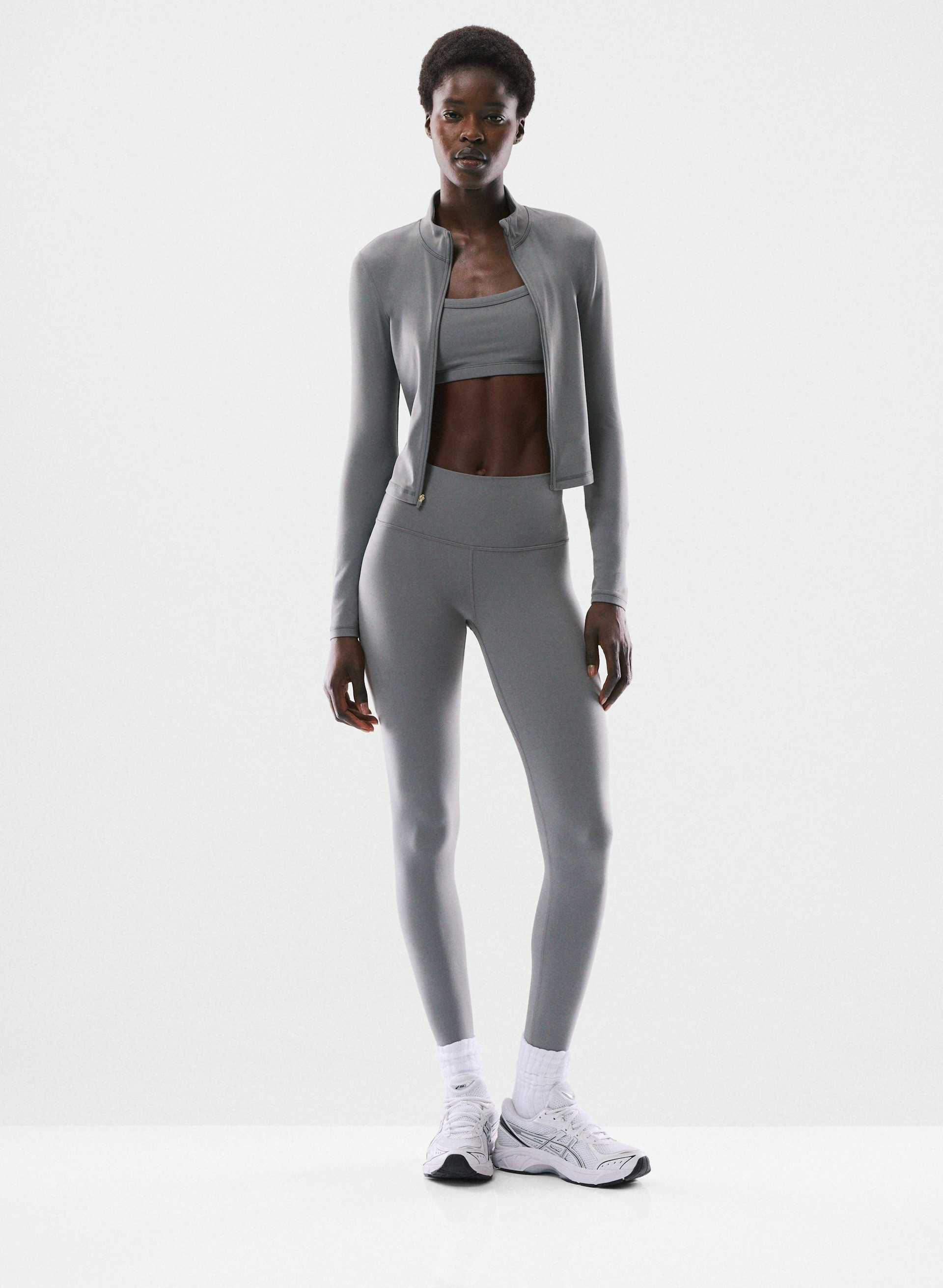 BUTTER LIMIT ZIP-UP | Aritzia