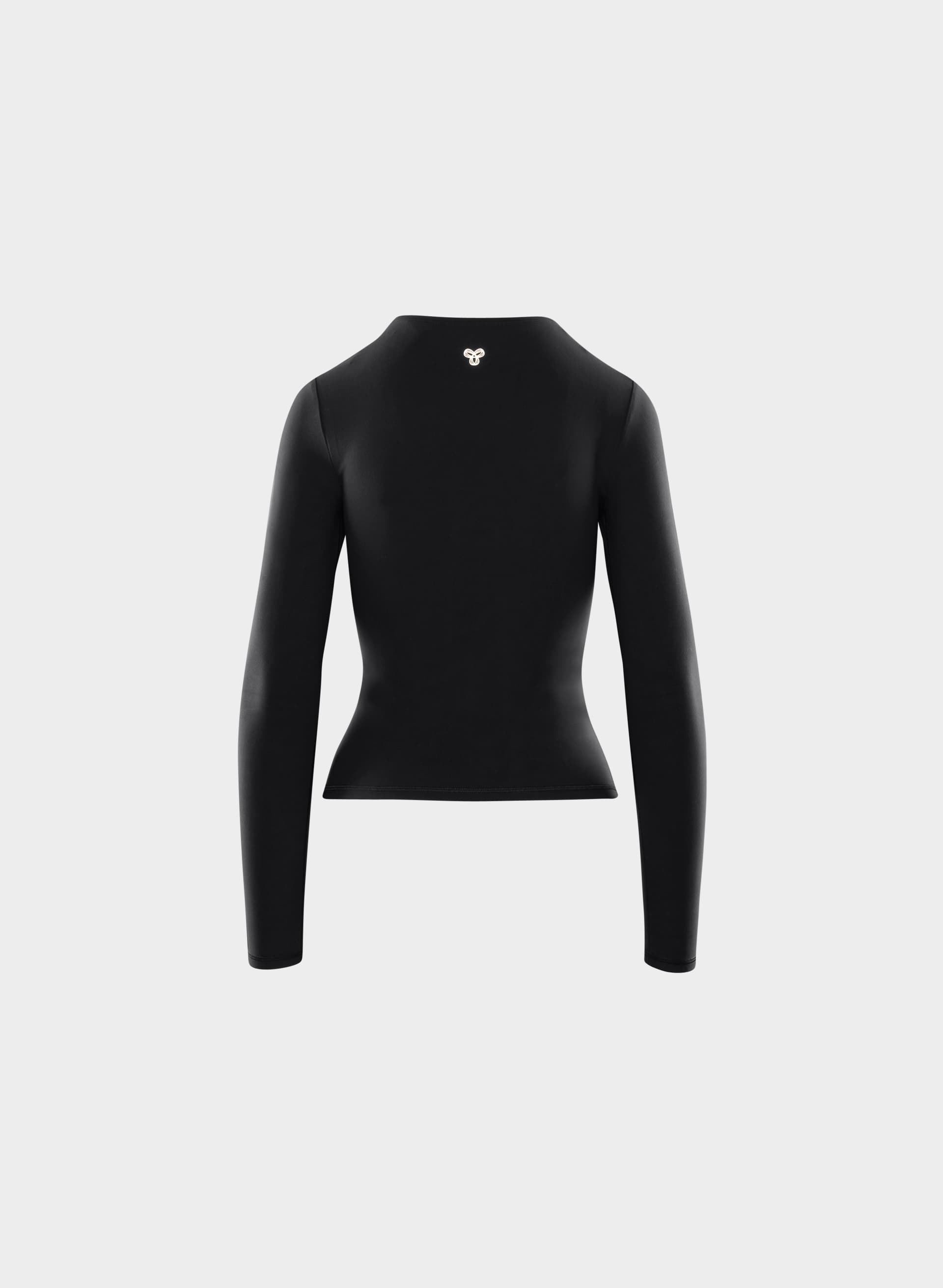 BUTTER ESSENTIAL LONGSLEEVE | Aritzia
