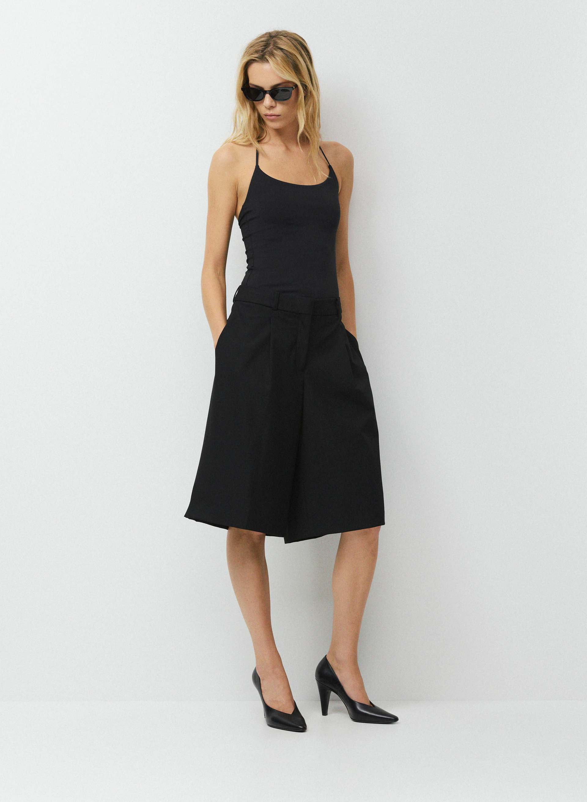 ORIGINAL CONTOUR GRACE HALTER TOP | Aritzia