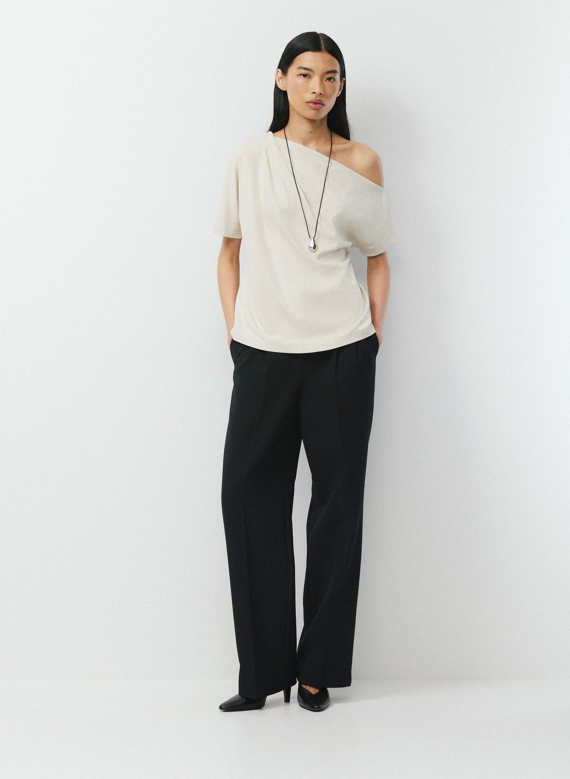 INTERLOCK COTTON SCRIPT TOP | Aritzia