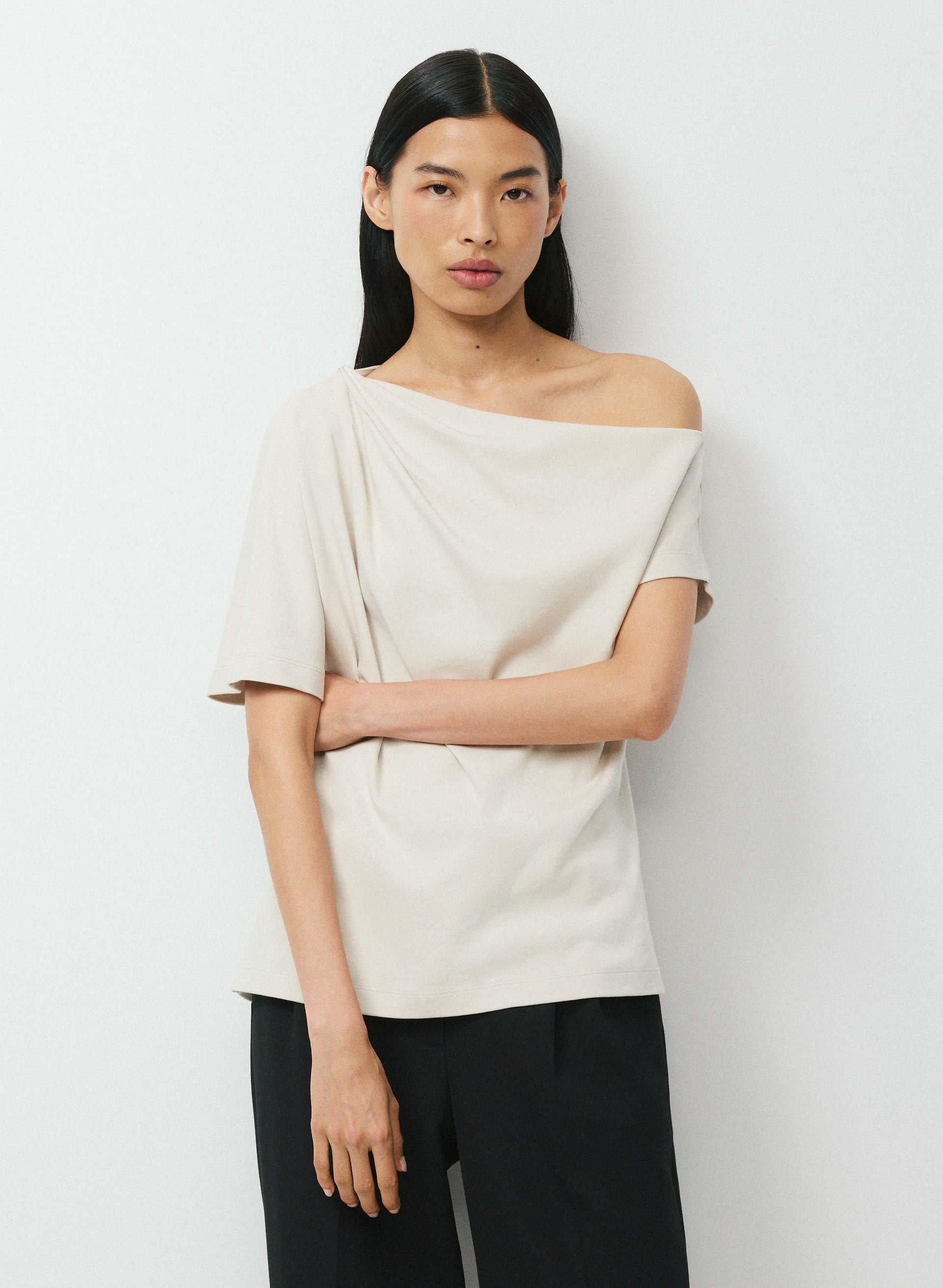 INTERLOCK COTTON SCRIPT TOP | Aritzia