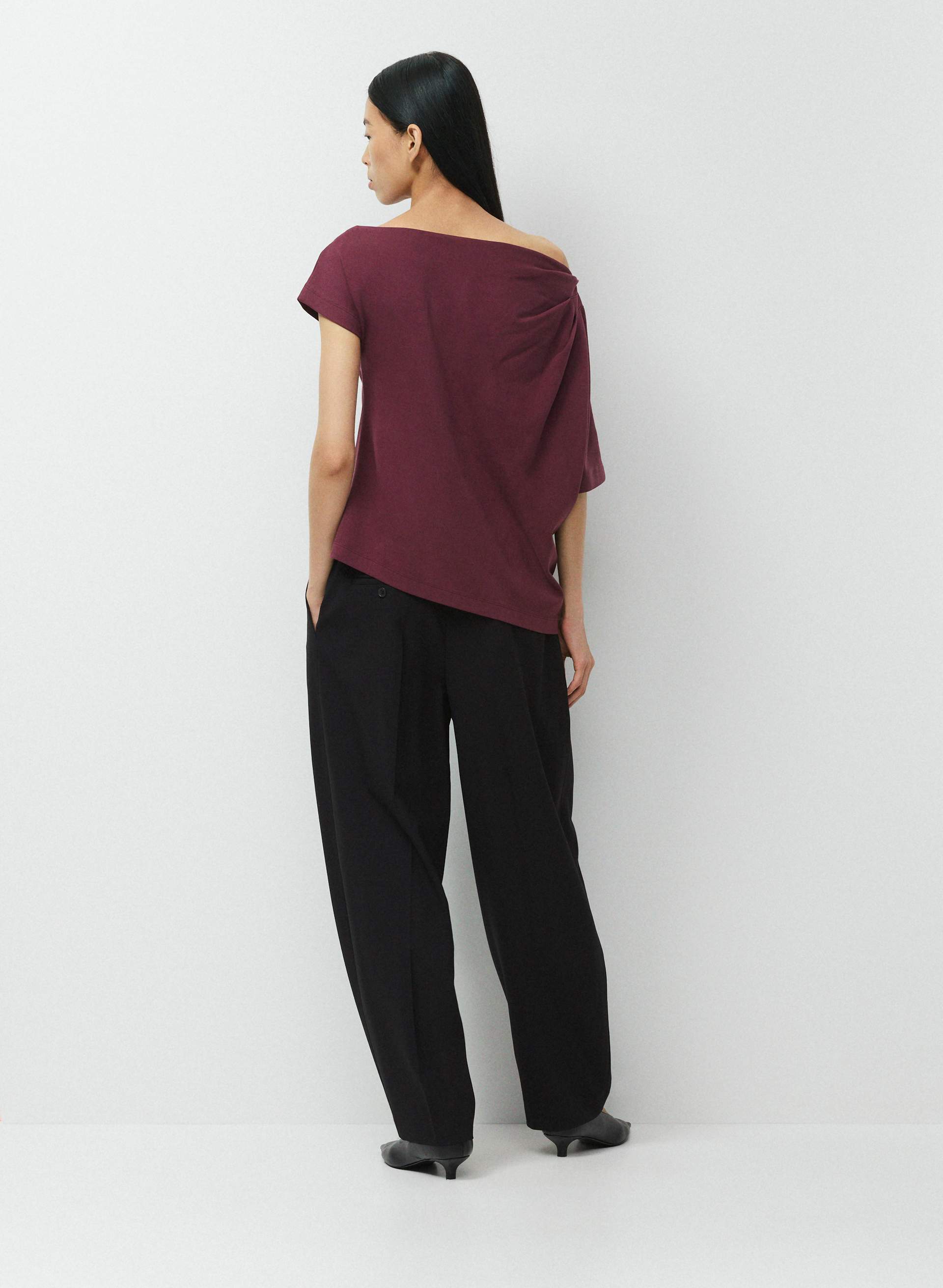 INTERLOCK COTTON SCRIPT TOP | Aritzia