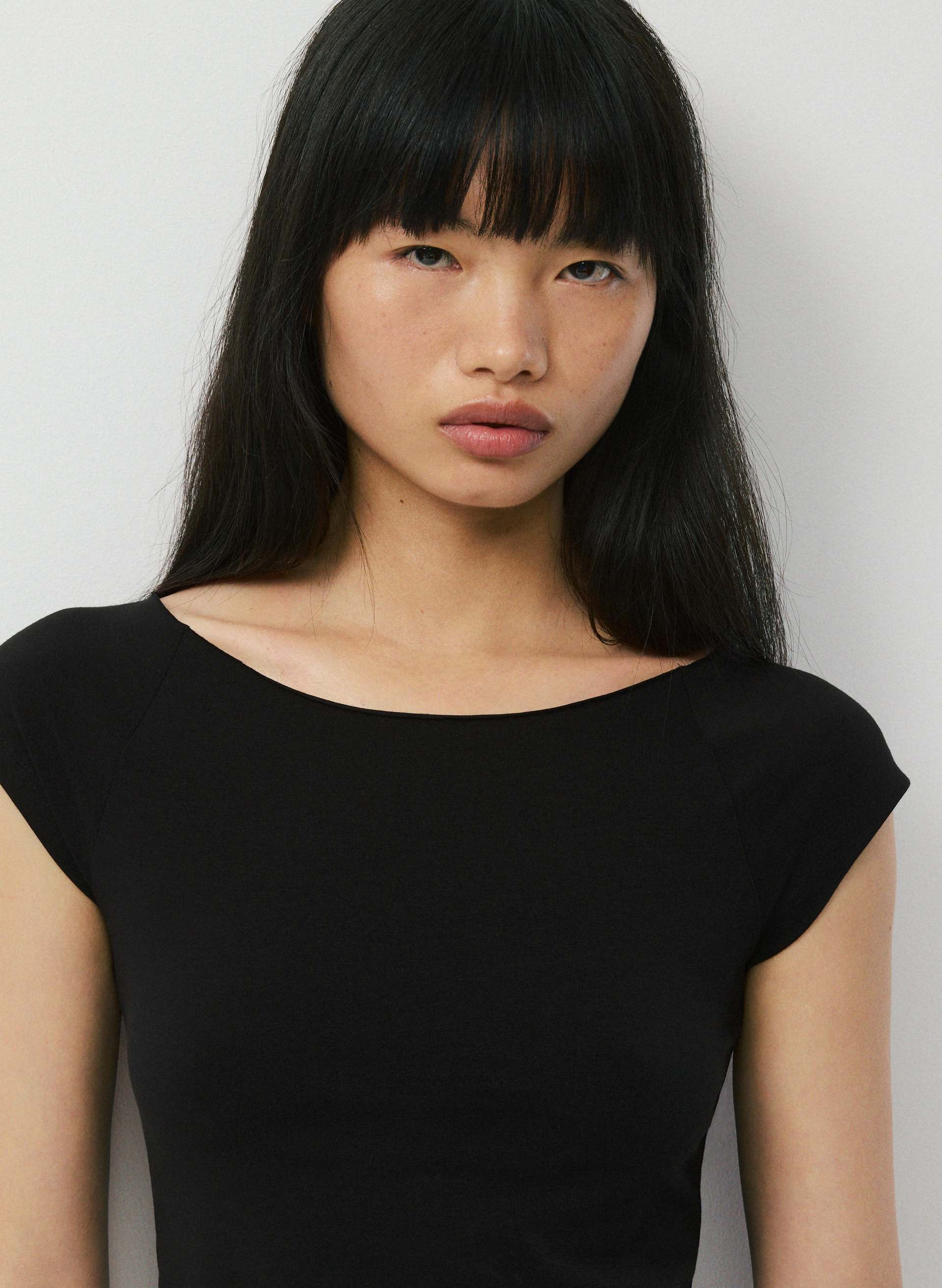 CHILL MIRA T-SHIRT | Aritzia