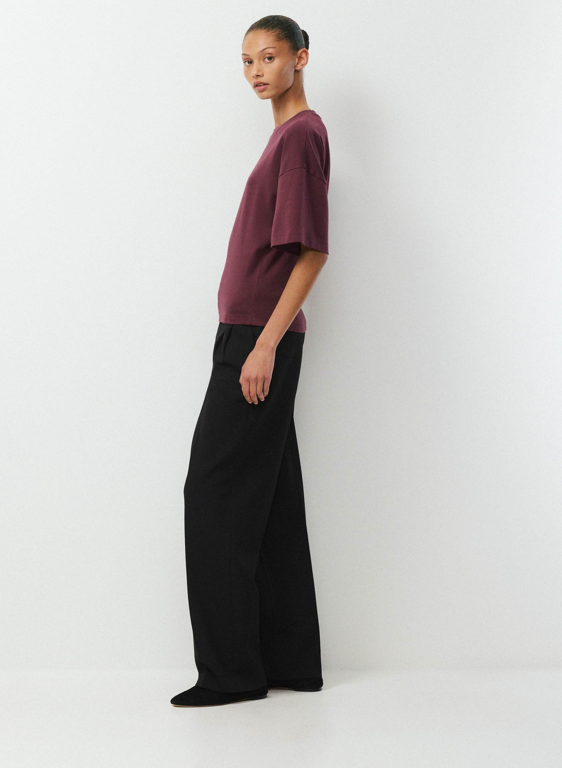 INTERLOCK COTTON BARCLAY T-SHIRT | Aritzia