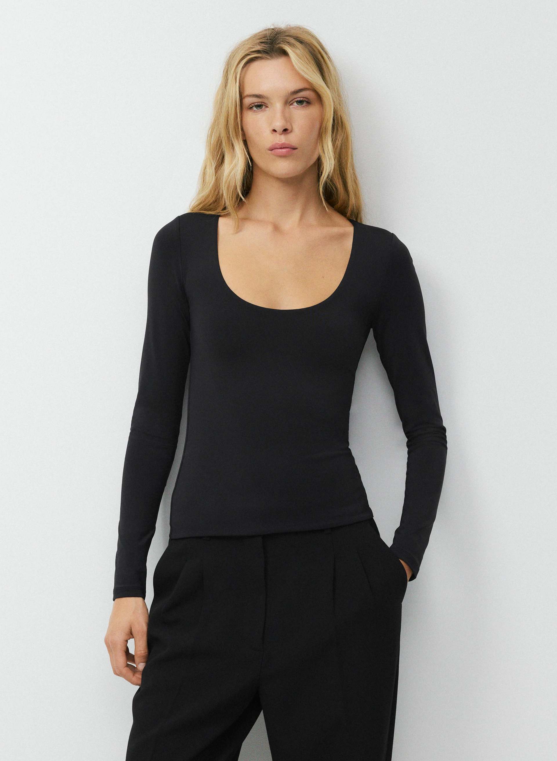 HAUT ASTRAL M. LONGUES - CONTOUR ORIGINAL | Aritzia
