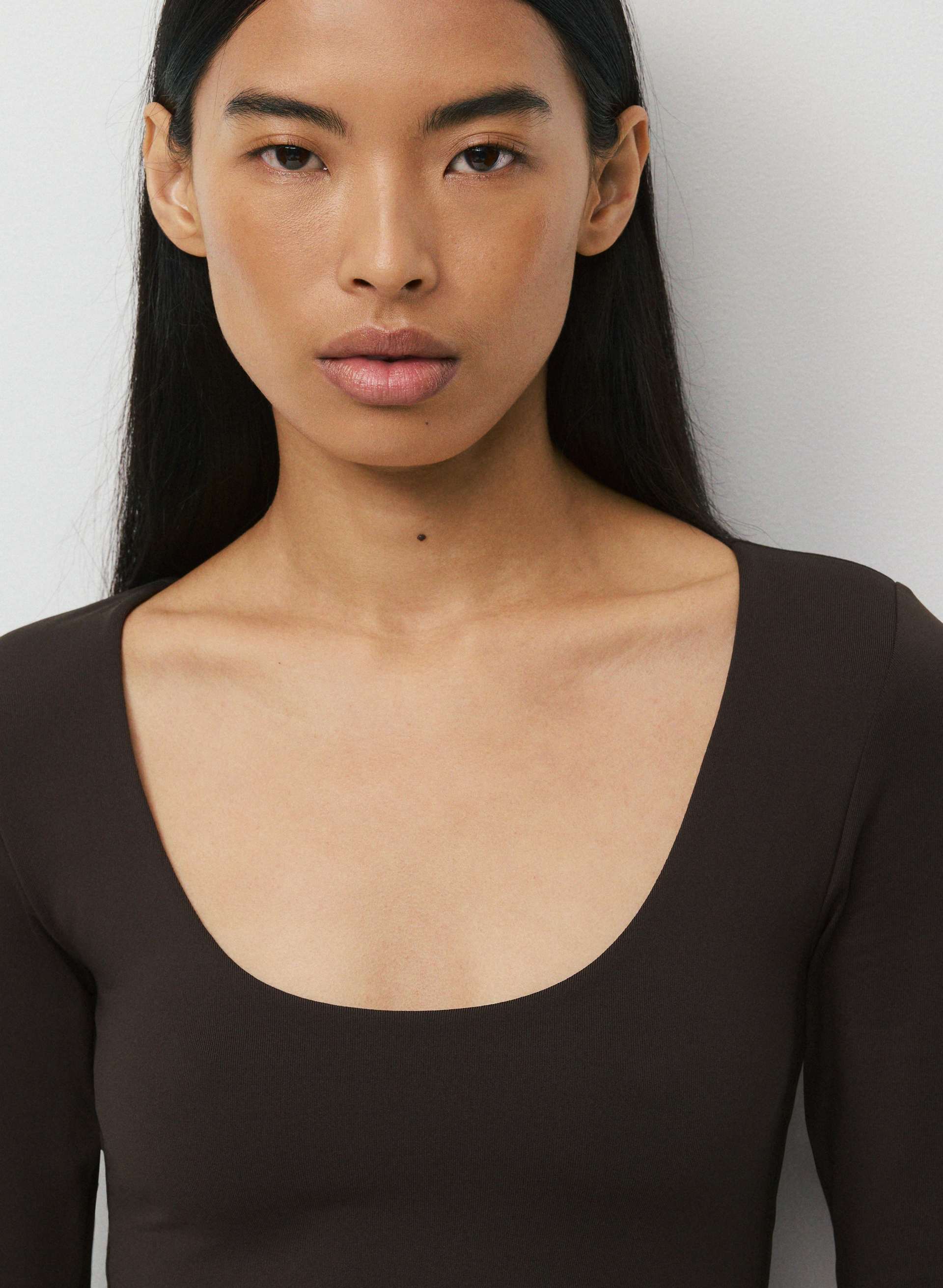 ORIGINAL CONTOUR ASTRAL LONGSLEEVE | Aritzia