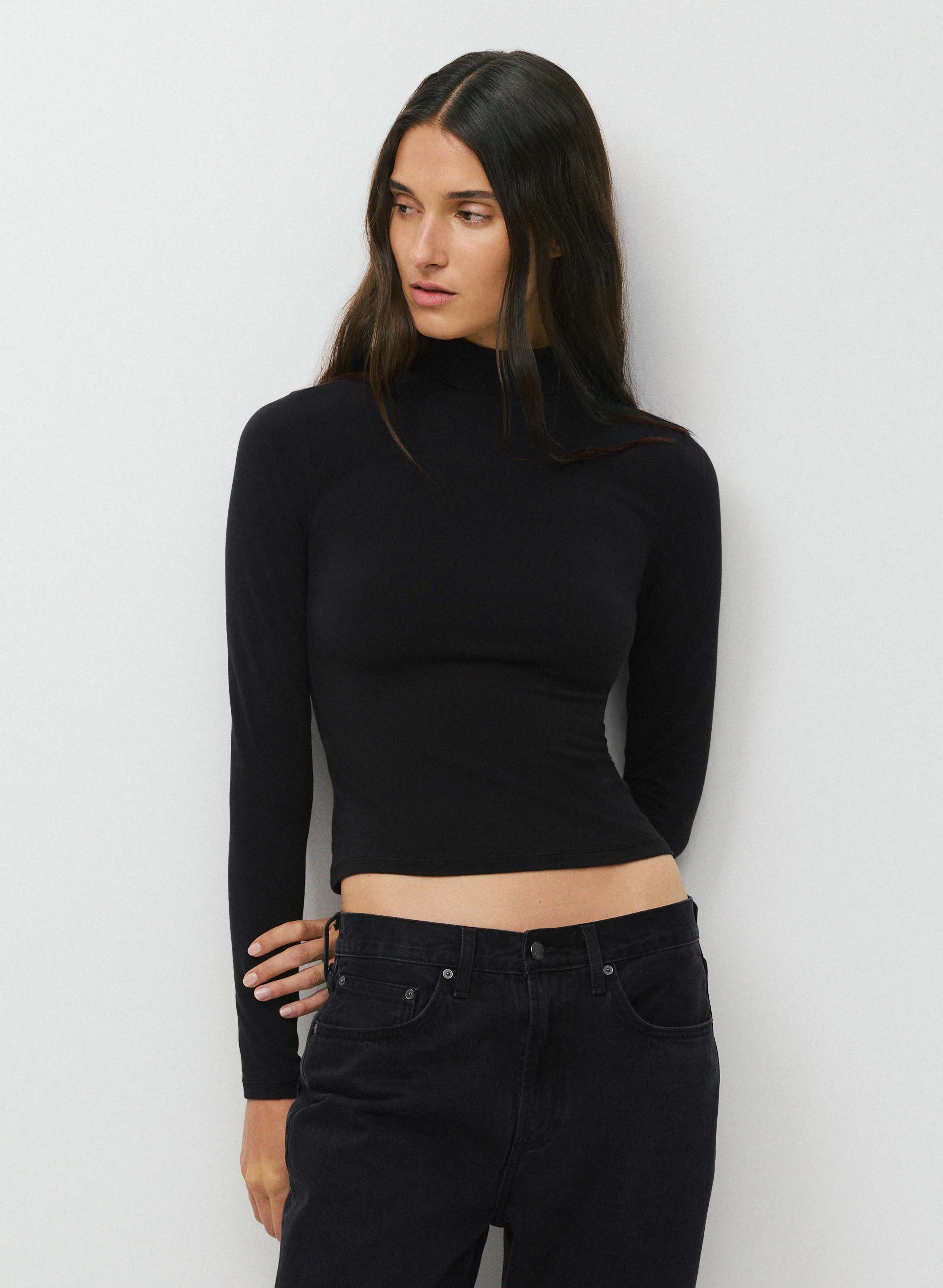 HOMESTRETCH™ SMOOTH FIRSTPICK TURTLENECK | Aritzia
