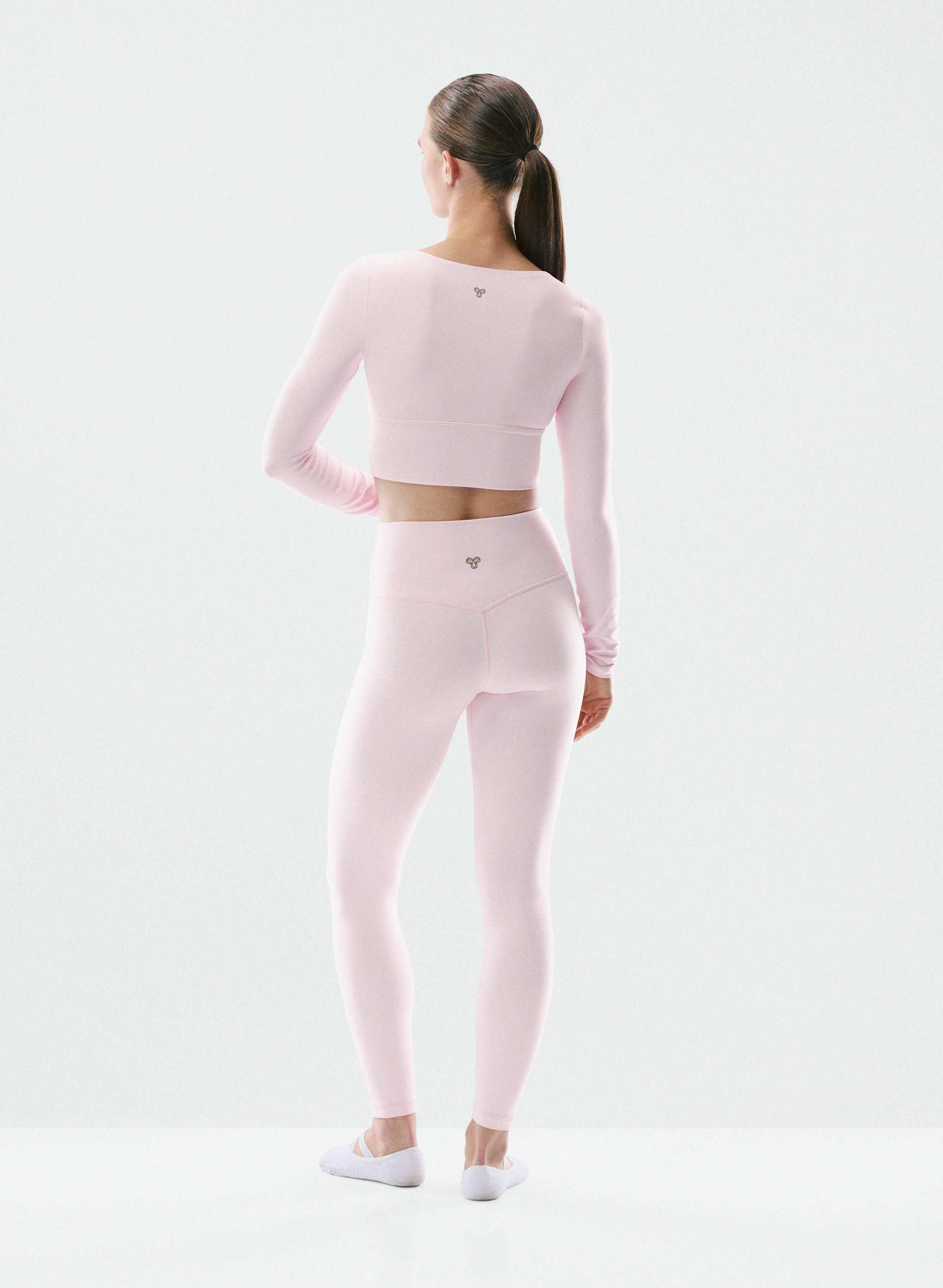 BUTTER REBOUND SPORTS LONGSLEEVE | Aritzia