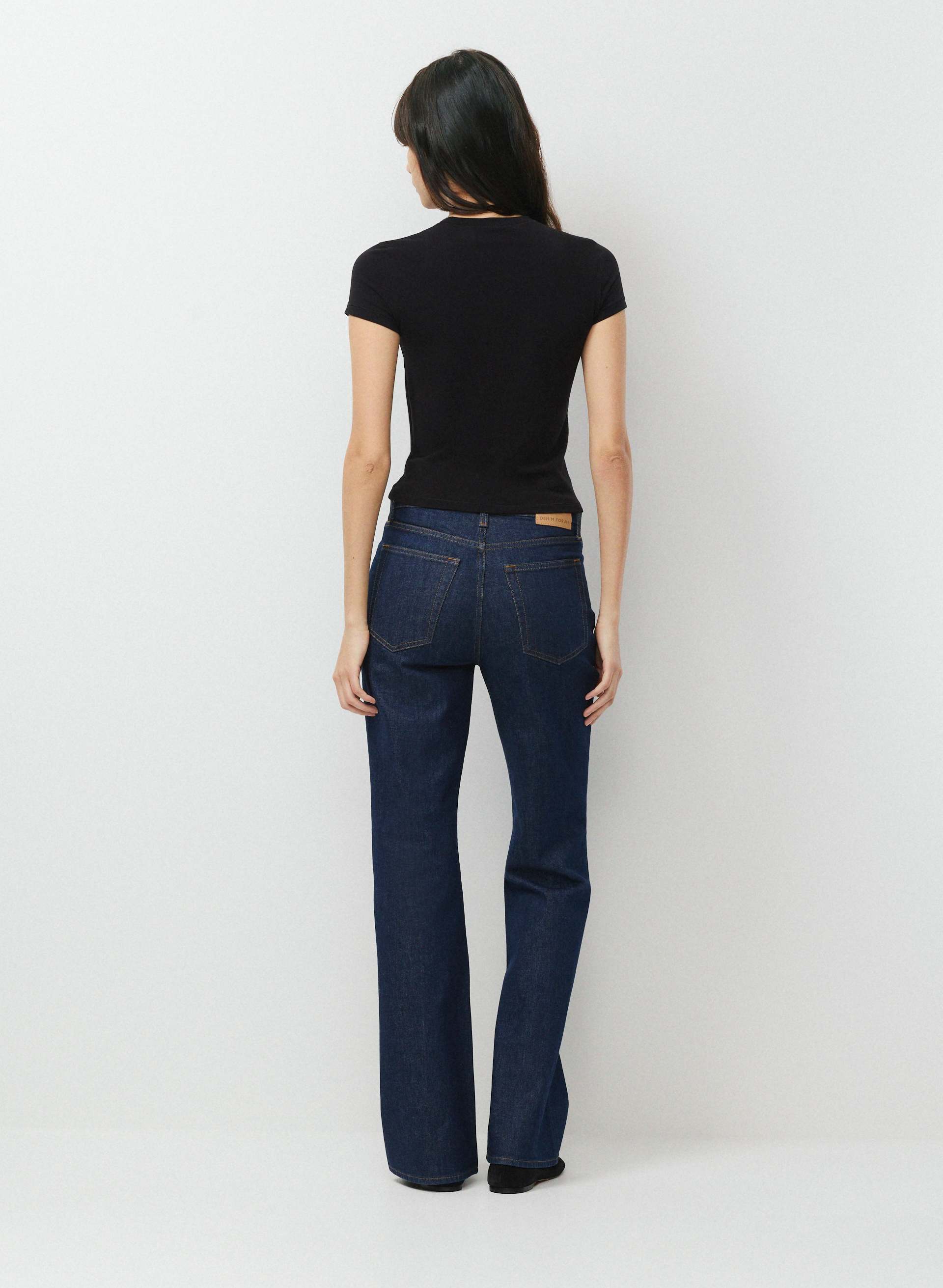 HOMESTRETCH™ SMOOTH TUNE T-SHIRT | Aritzia