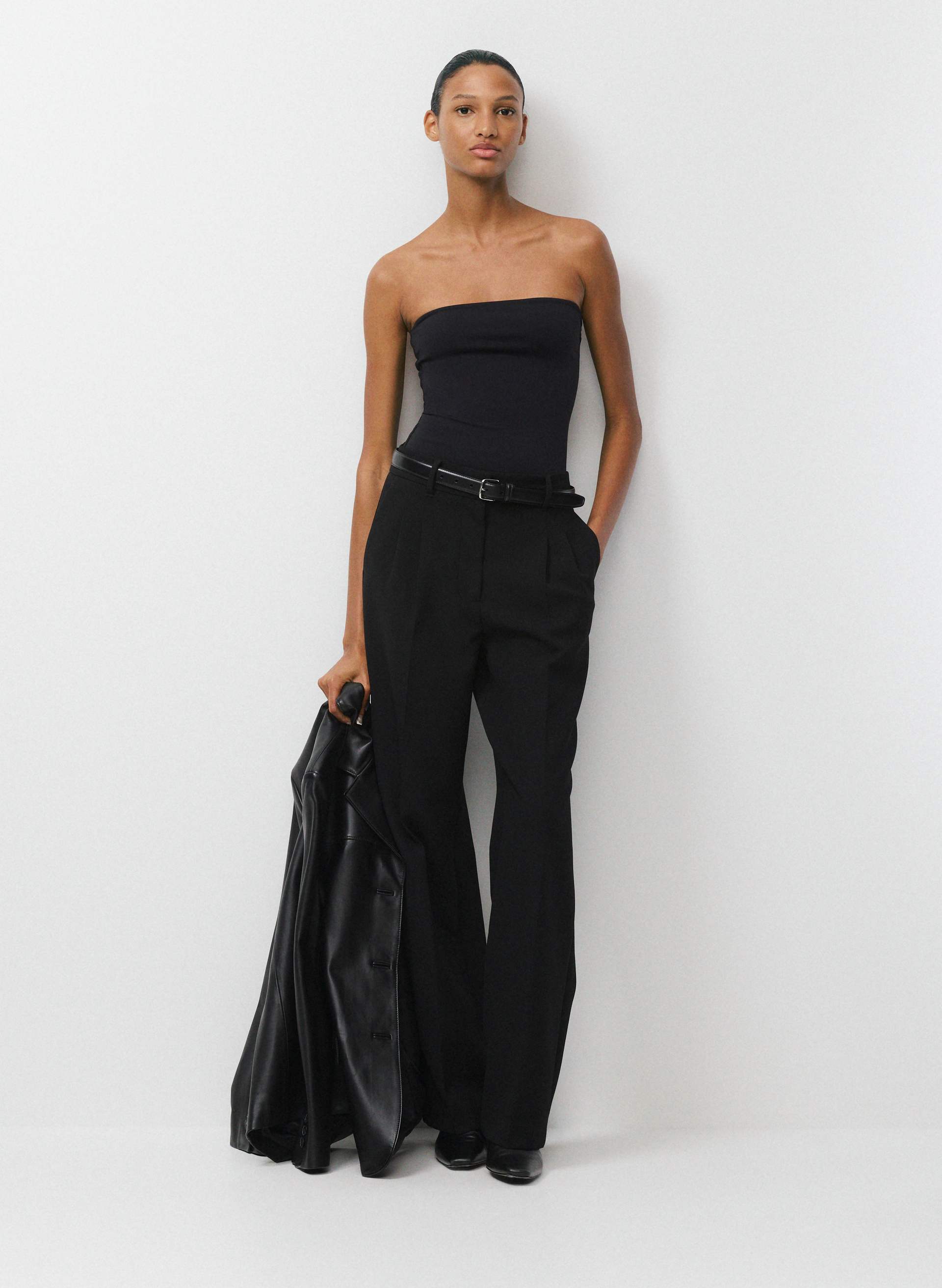 ORIGINAL CONTOUR APPEAL TUBE TOP - Second-skin tube top. 