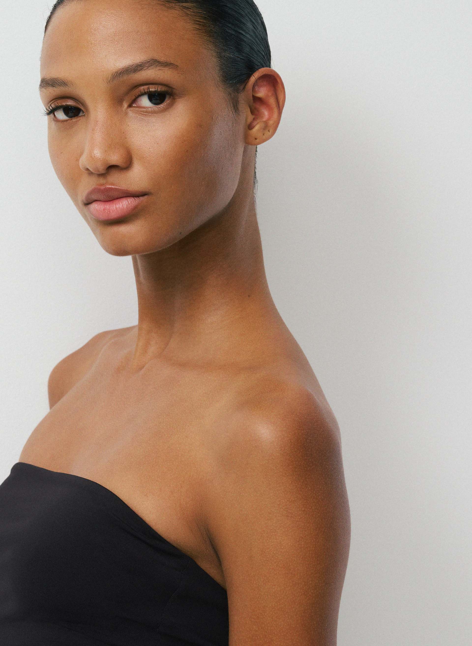 ORIGINAL CONTOUR APPEAL TUBE TOP | Aritzia