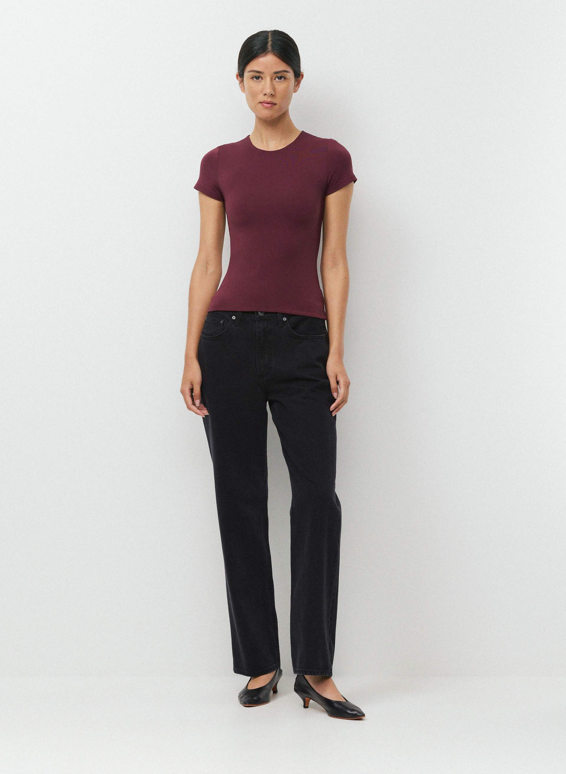 ORIGINAL CONTOUR MARVEL CREW T-SHIRT | Aritzia
