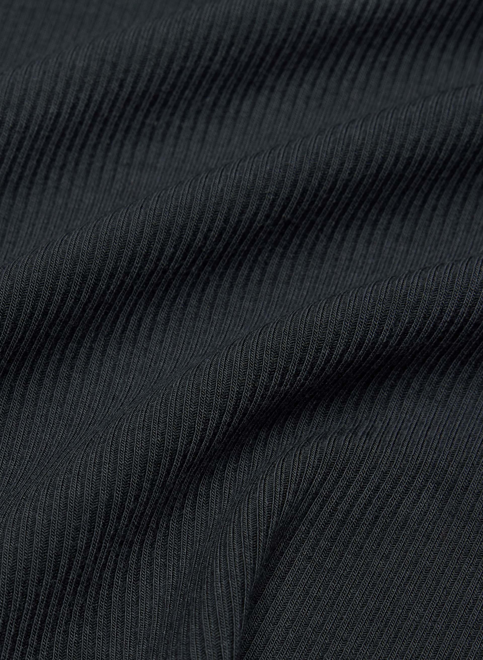 ONLY TURTLENECK | Aritzia