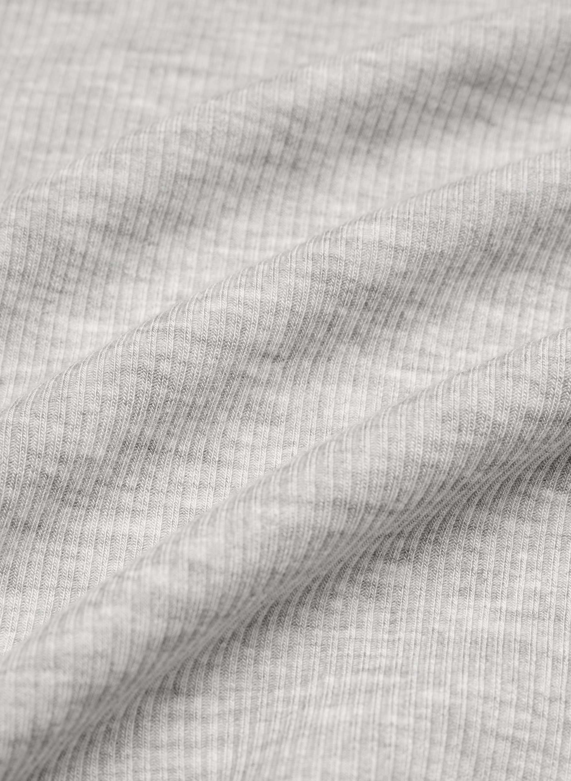 ONLY TURTLENECK | Aritzia