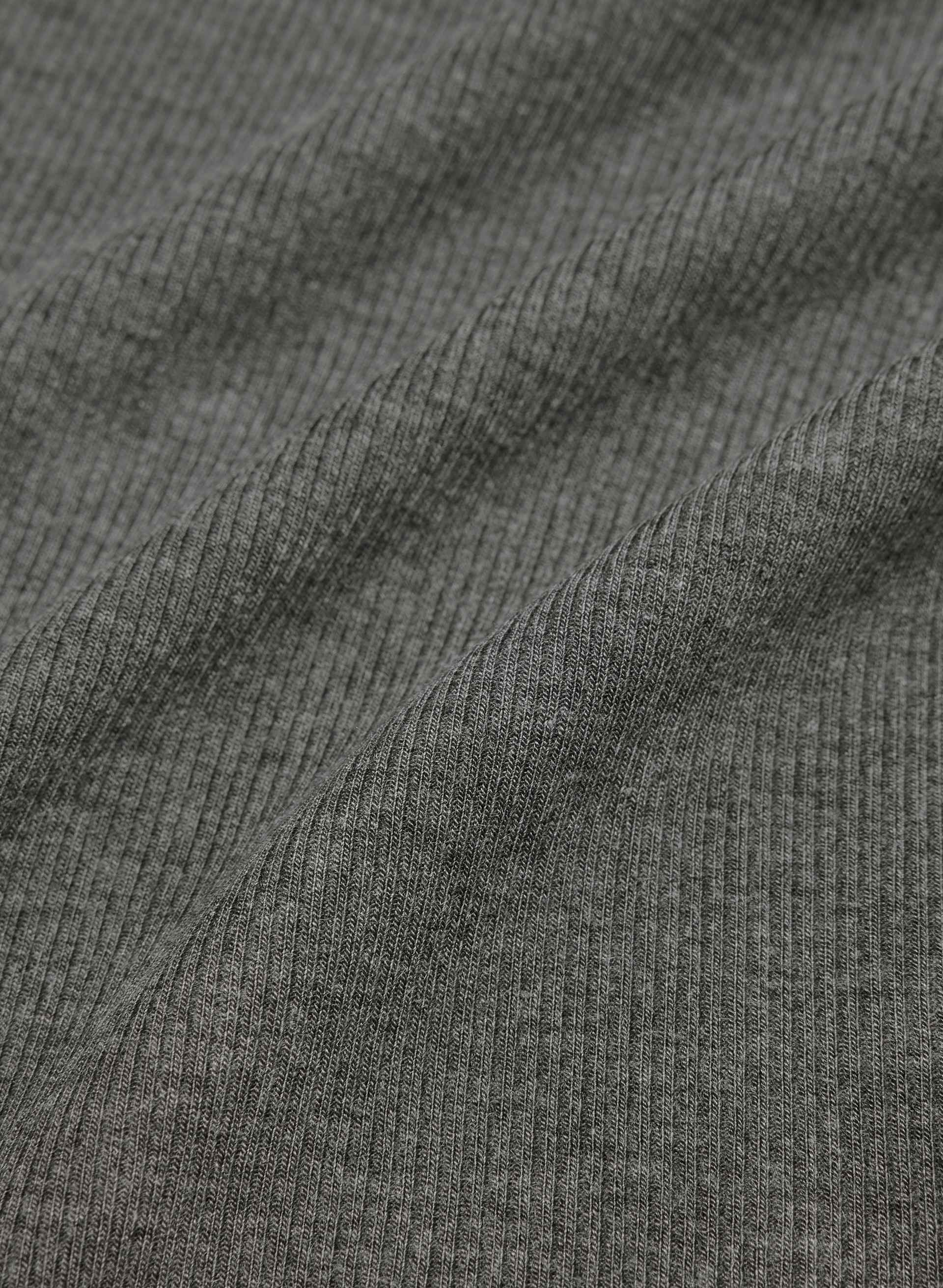 ONLY TURTLENECK | Aritzia