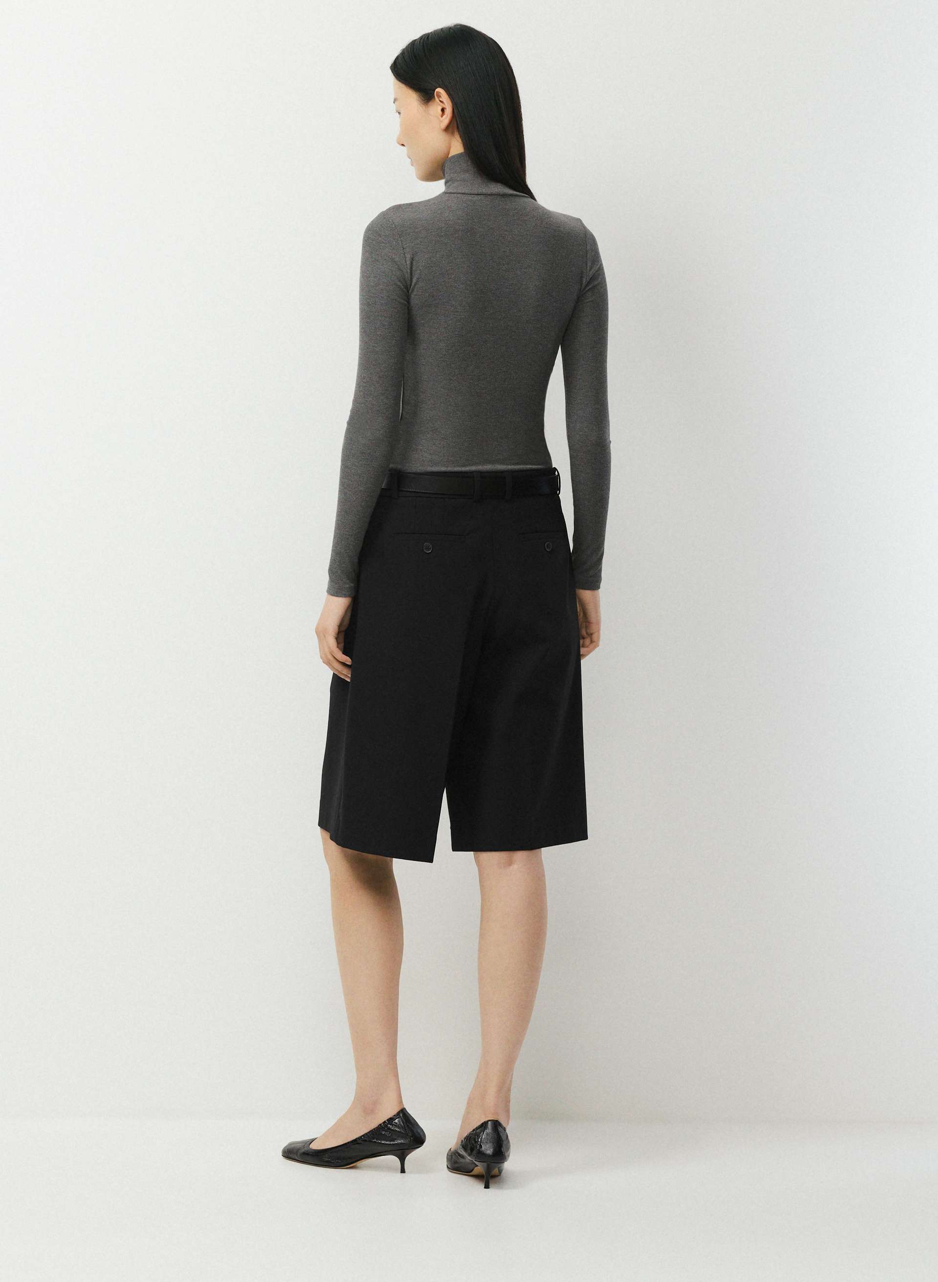 ONLY TURTLENECK | Aritzia