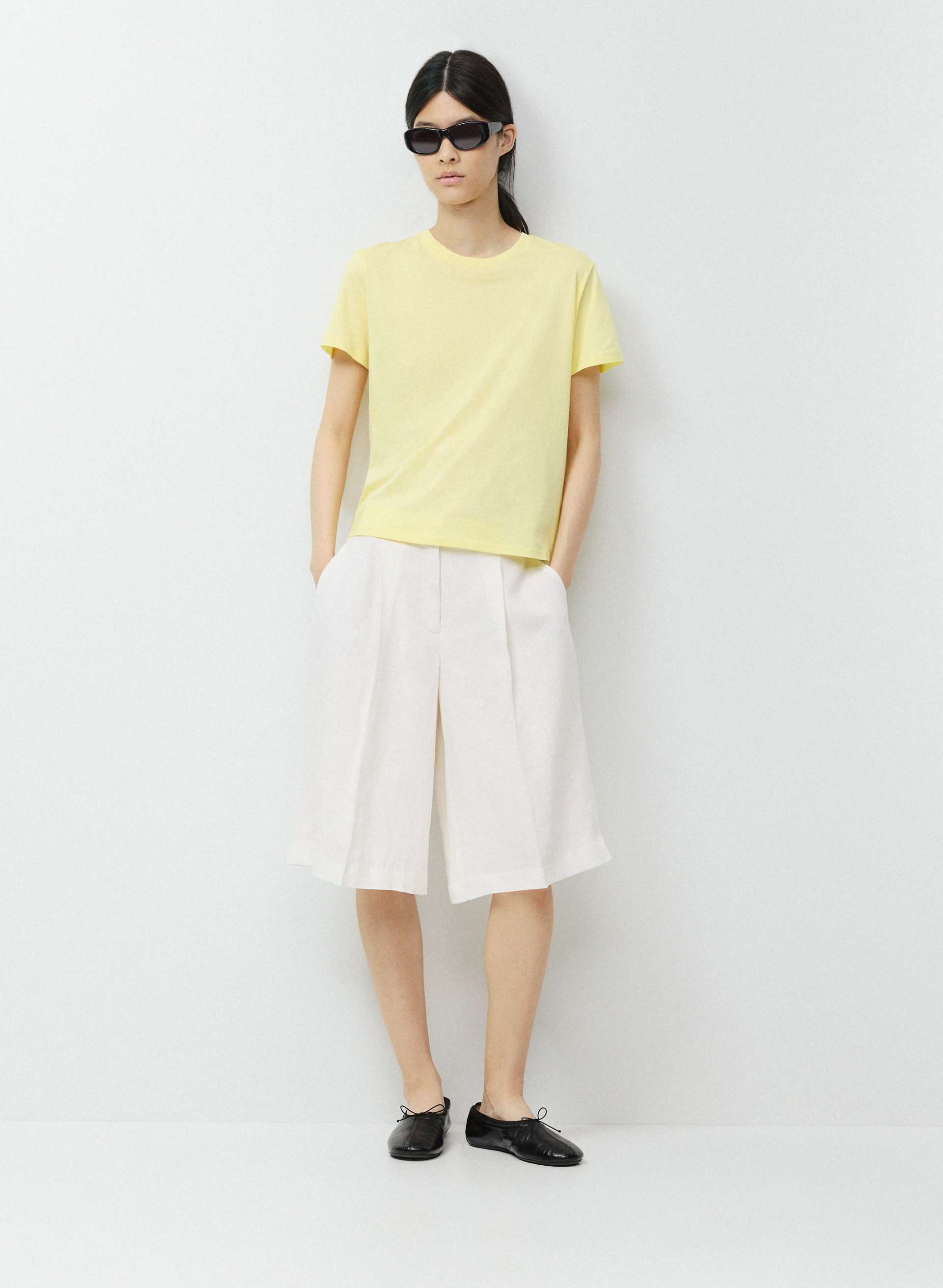 NYSA T-SHIRT | Aritzia
