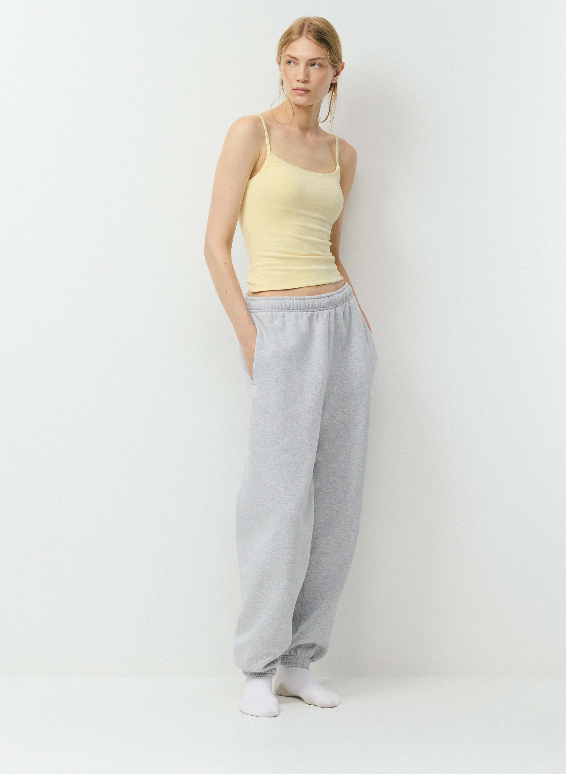 HOMESTRETCH™ SMOOTH CAPSULE COMFORT TANK - Stretch cotton jersey cami with removable cups. 