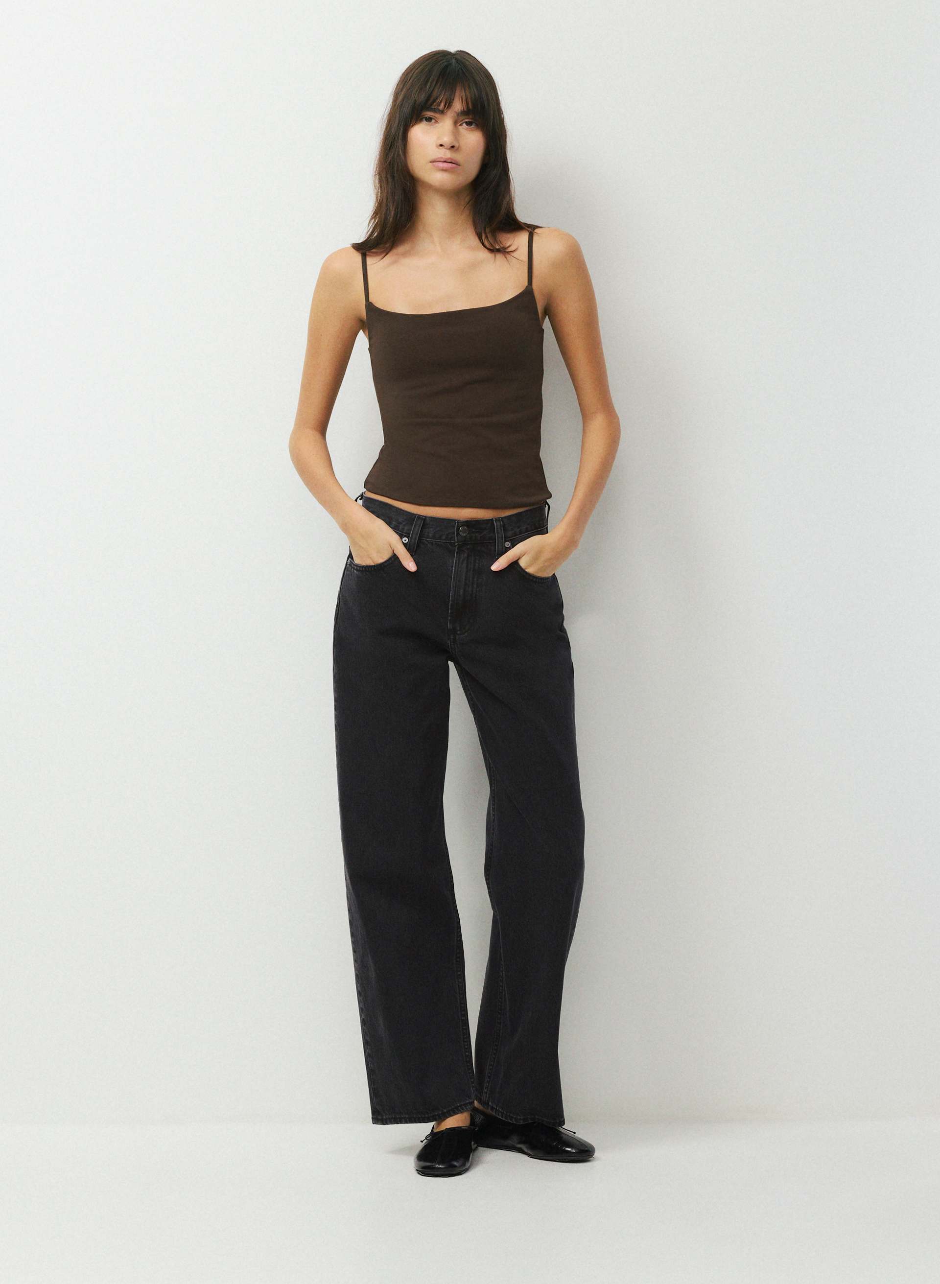 HOMESTRETCH™ SMOOTH CAPSULE COMFORT TANK - Stretch cotton jersey cami with removable cups. 