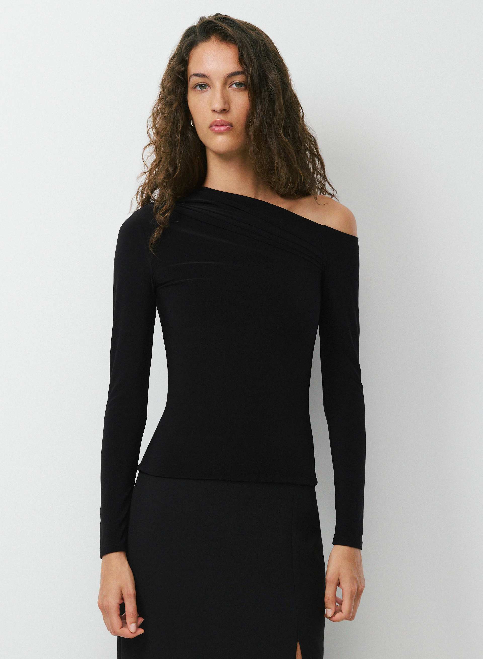 SMOOTH MATTER™ CITYWIDE TOP | Aritzia