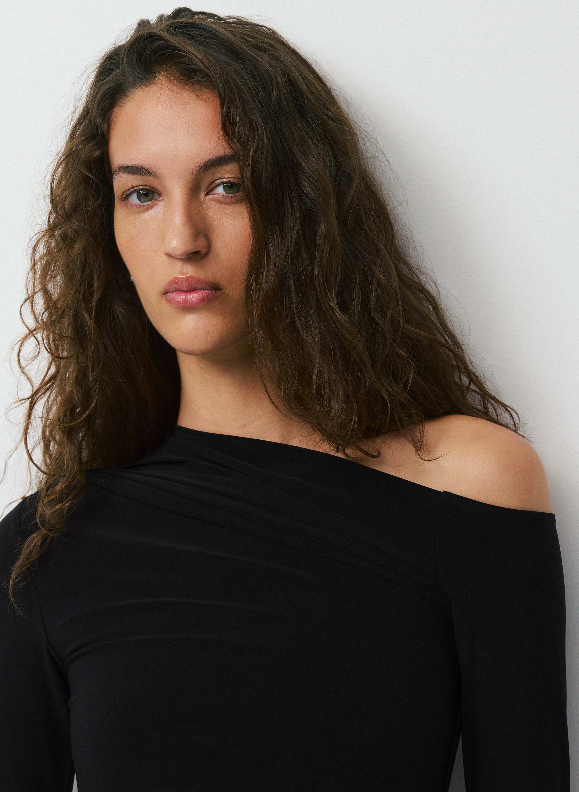 SMOOTH MATTER™ CITYWIDE TOP | Aritzia