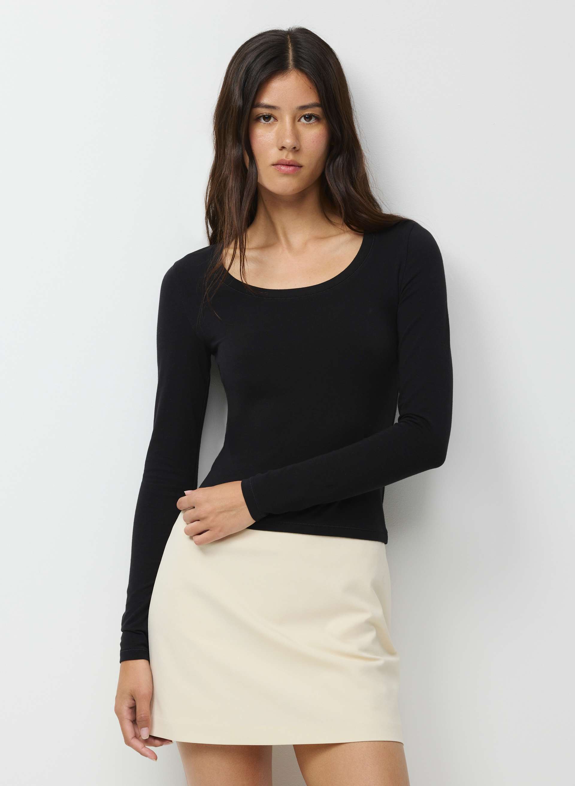HOMESTRETCH™ SMOOTH MINUTE LONGSLEEVE | Aritzia
