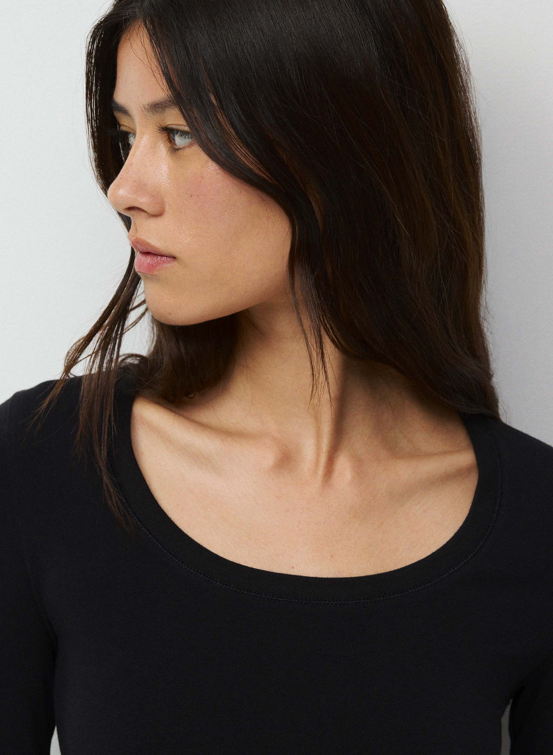 HOMESTRETCH™ SMOOTH MINUTE LONGSLEEVE | Aritzia