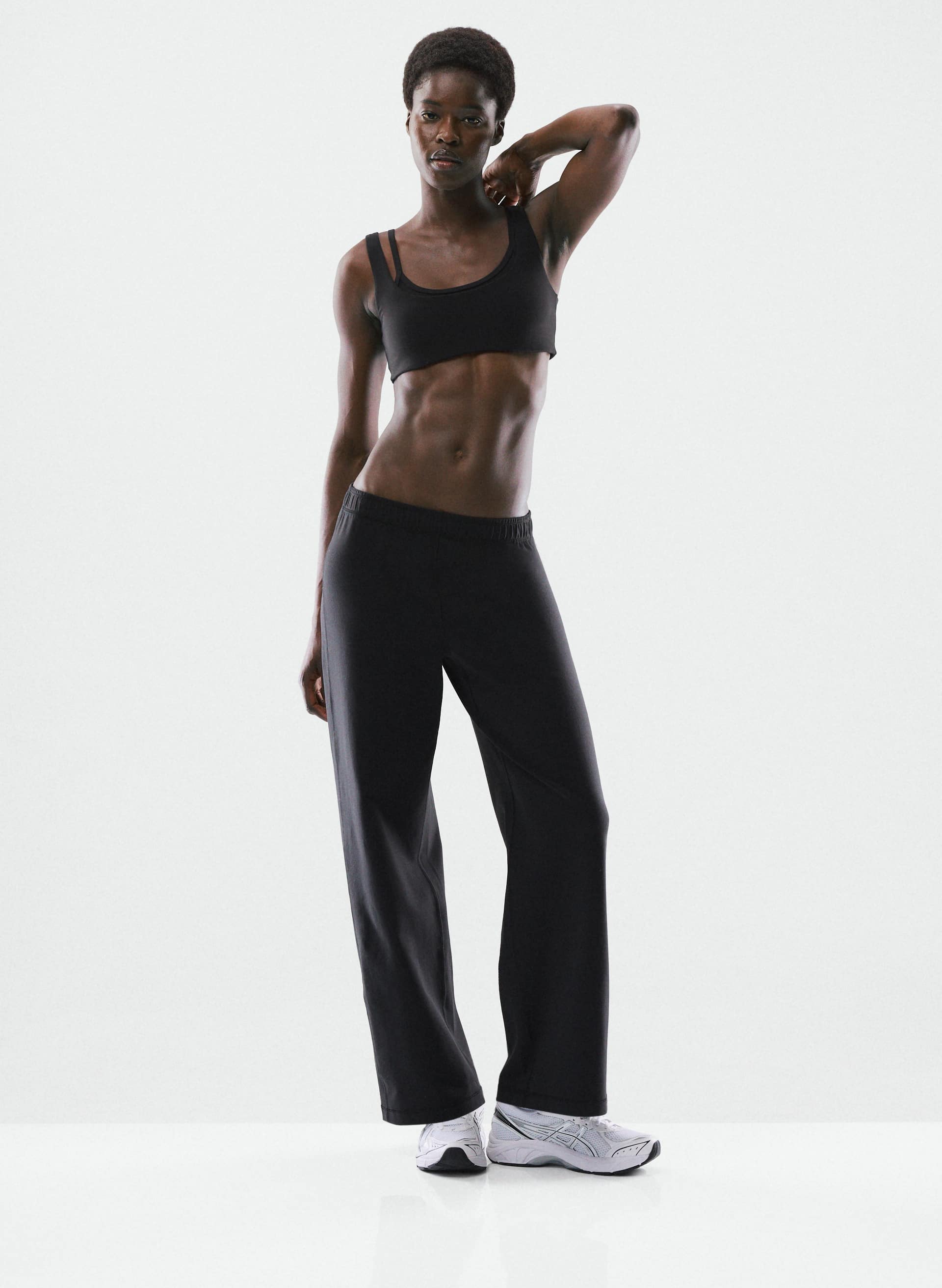 BUTTER EXHILARATE BRA TOP | Aritzia