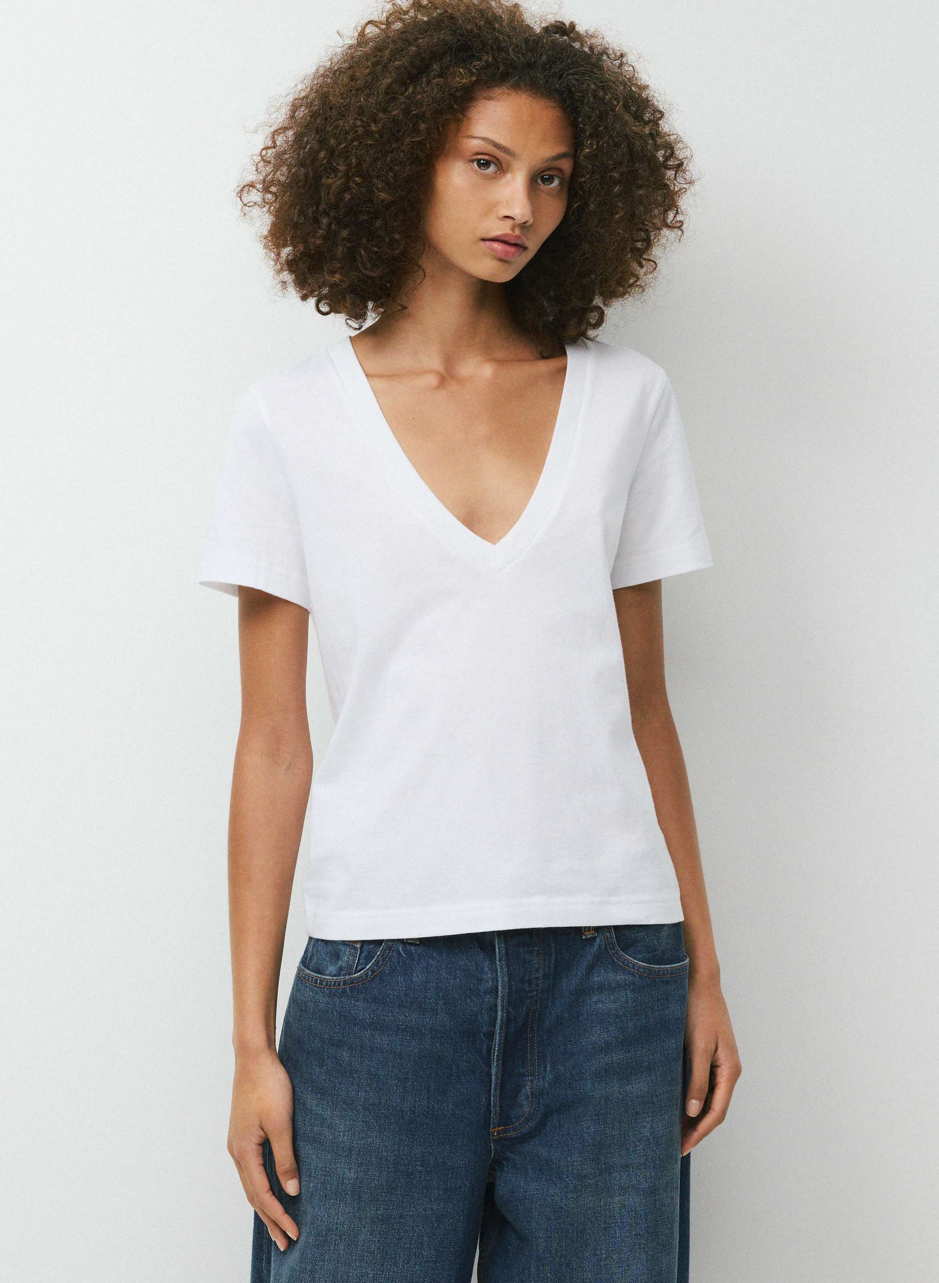 SOFT FEELS™ BOOTH T-SHIRT | Aritzia