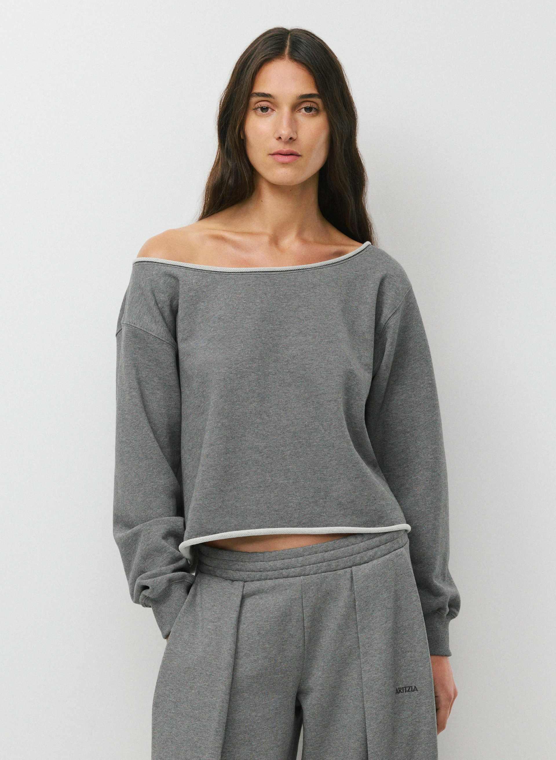TERRY SWEATFLEECE PERFECT OFF-SHOULDER TOP | Aritzia