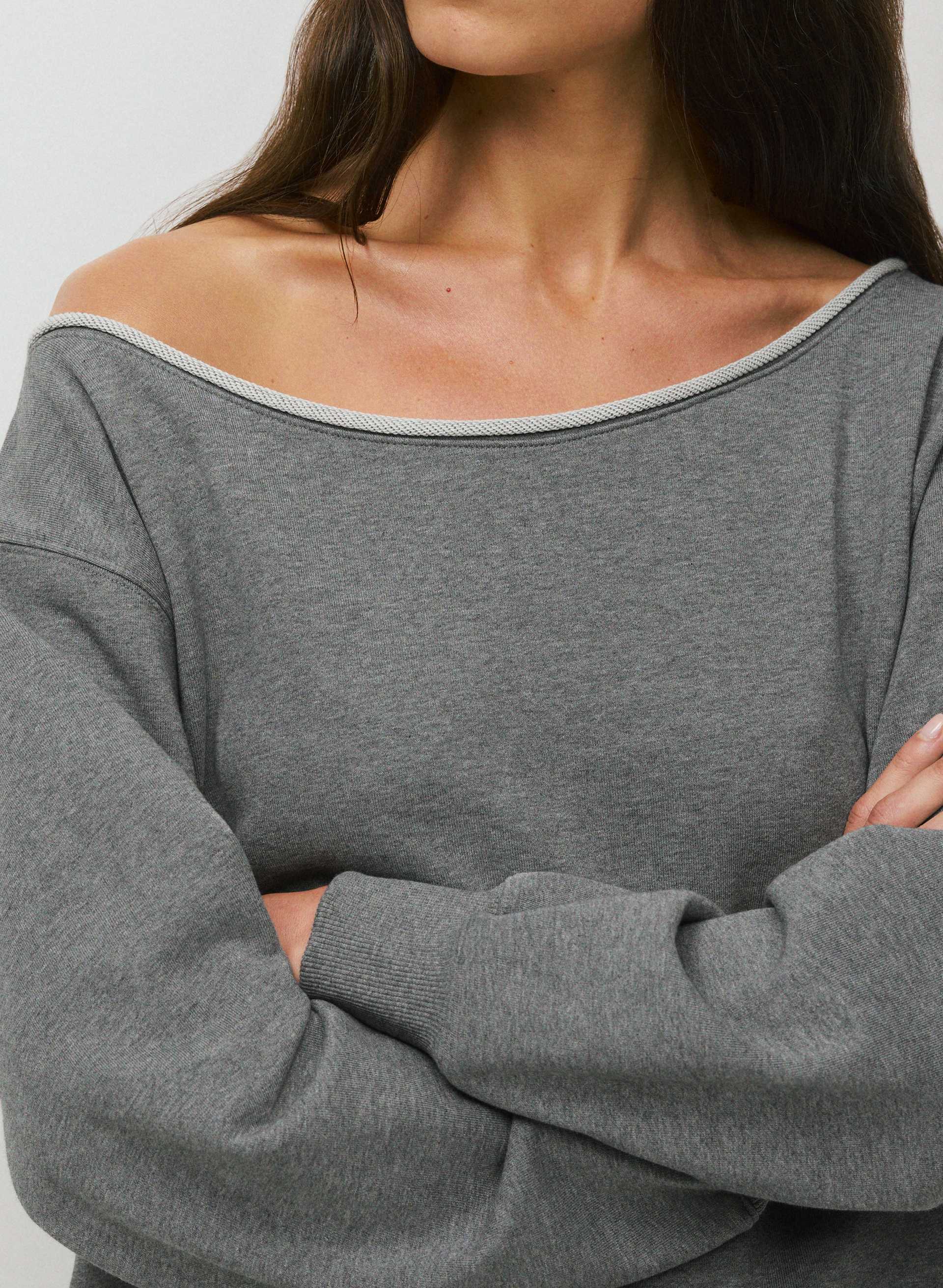 TERRY SWEATFLEECE PERFECT OFF-SHOULDER TOP | Aritzia