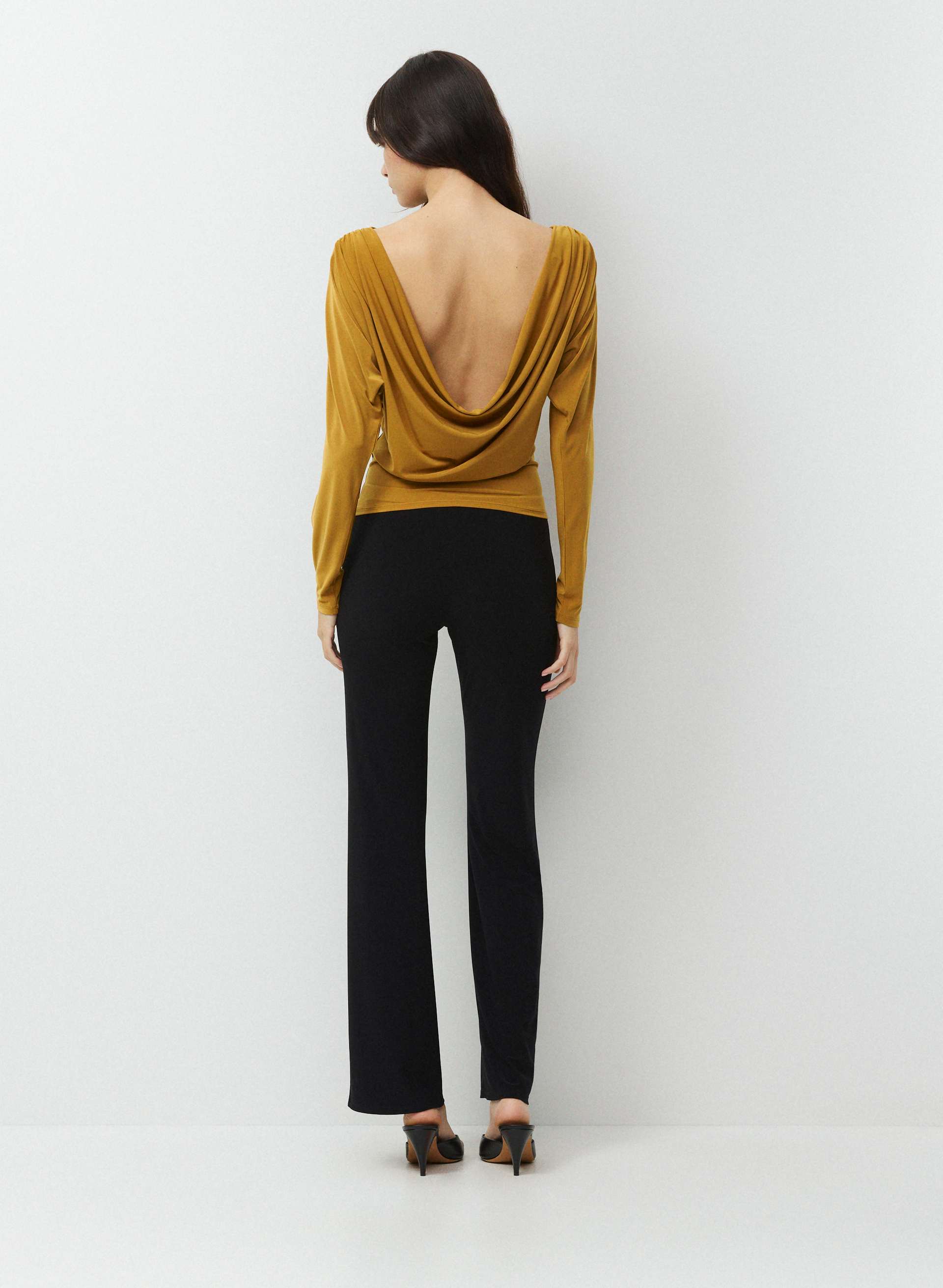 SMOOTH MATTER™ PALERMO TOP | Aritzia