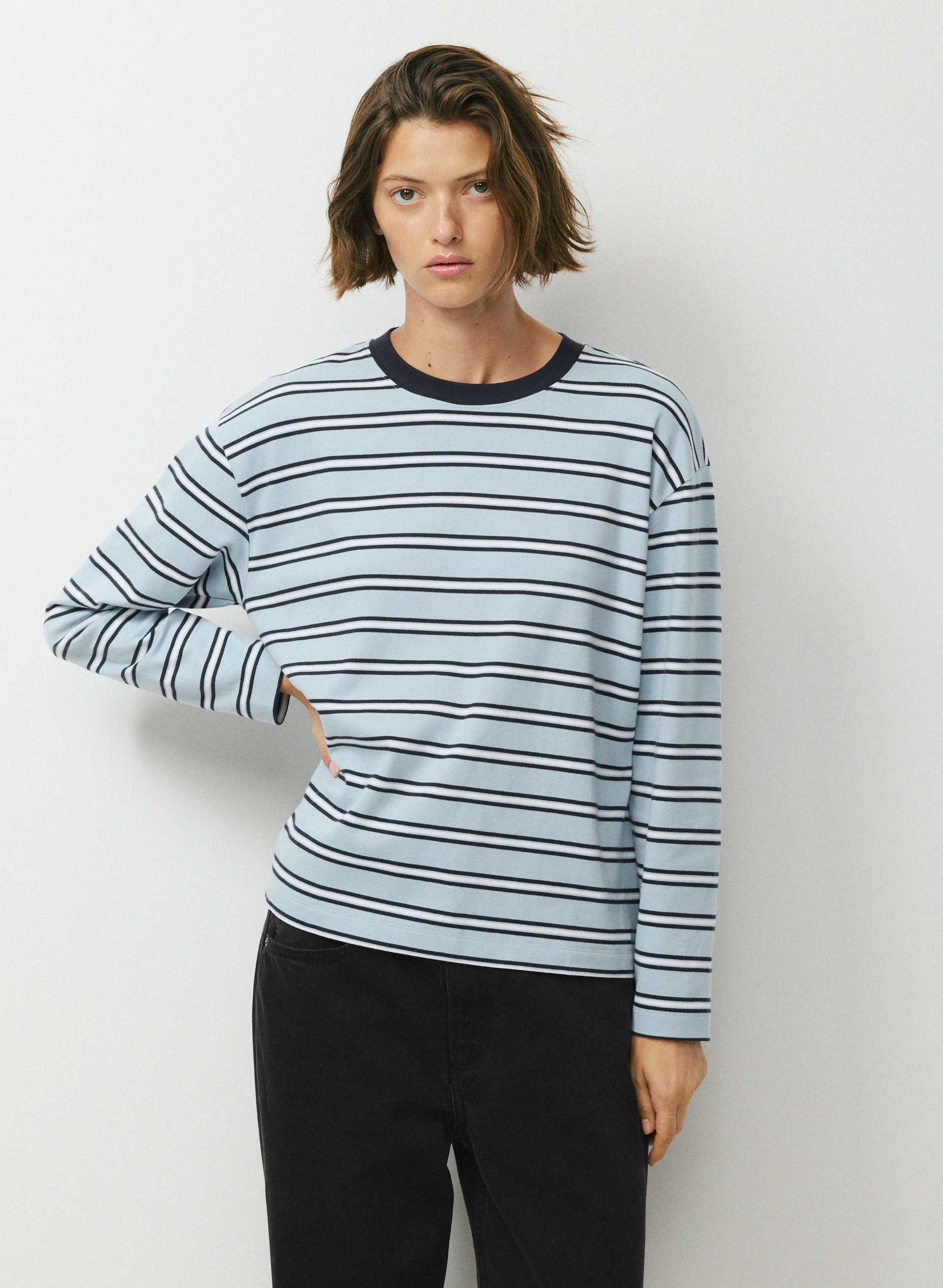 INTERLOCK COTTON STEPS LONGSLEEVE - Relaxed double-knit 100% cotton crewneck longsleeve. 