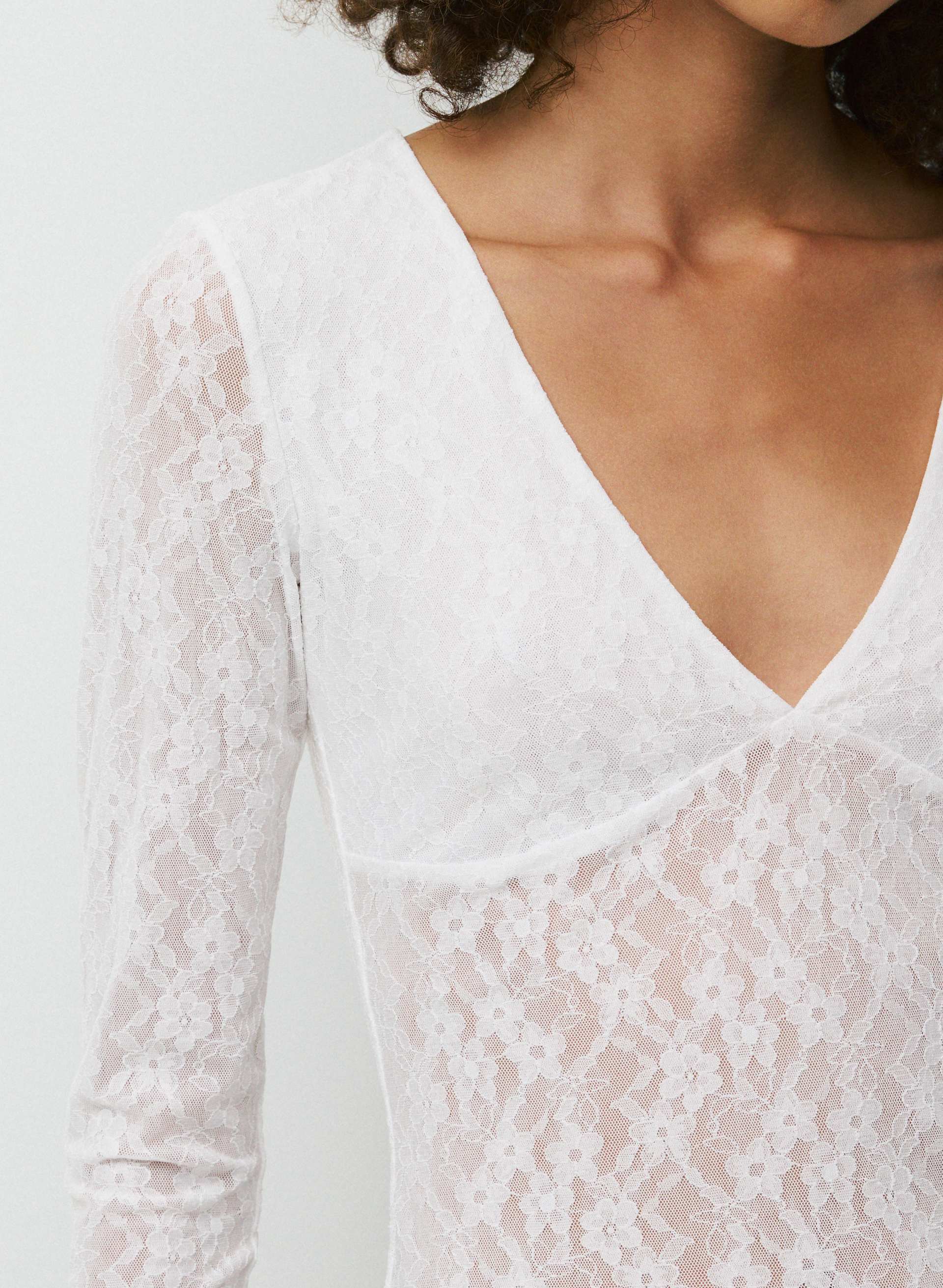 AFFINITY TOP | Aritzia