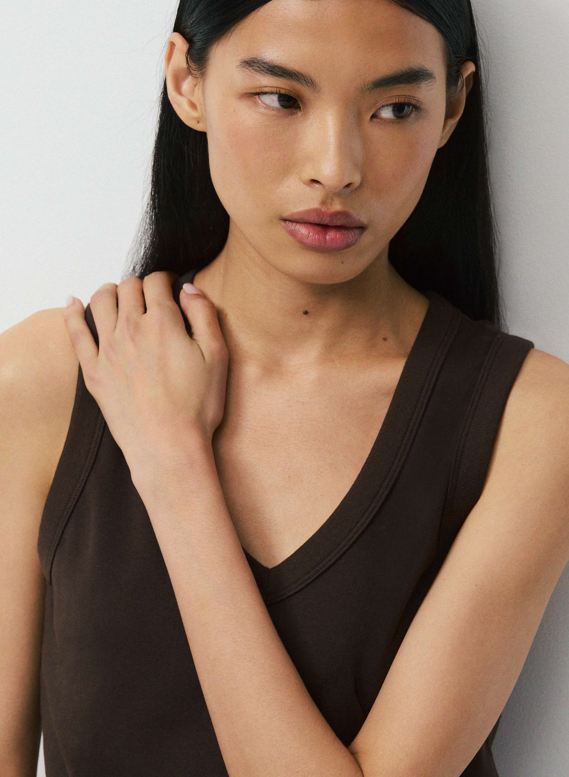 INTERLOCK COTTON FOYER TOP | Aritzia