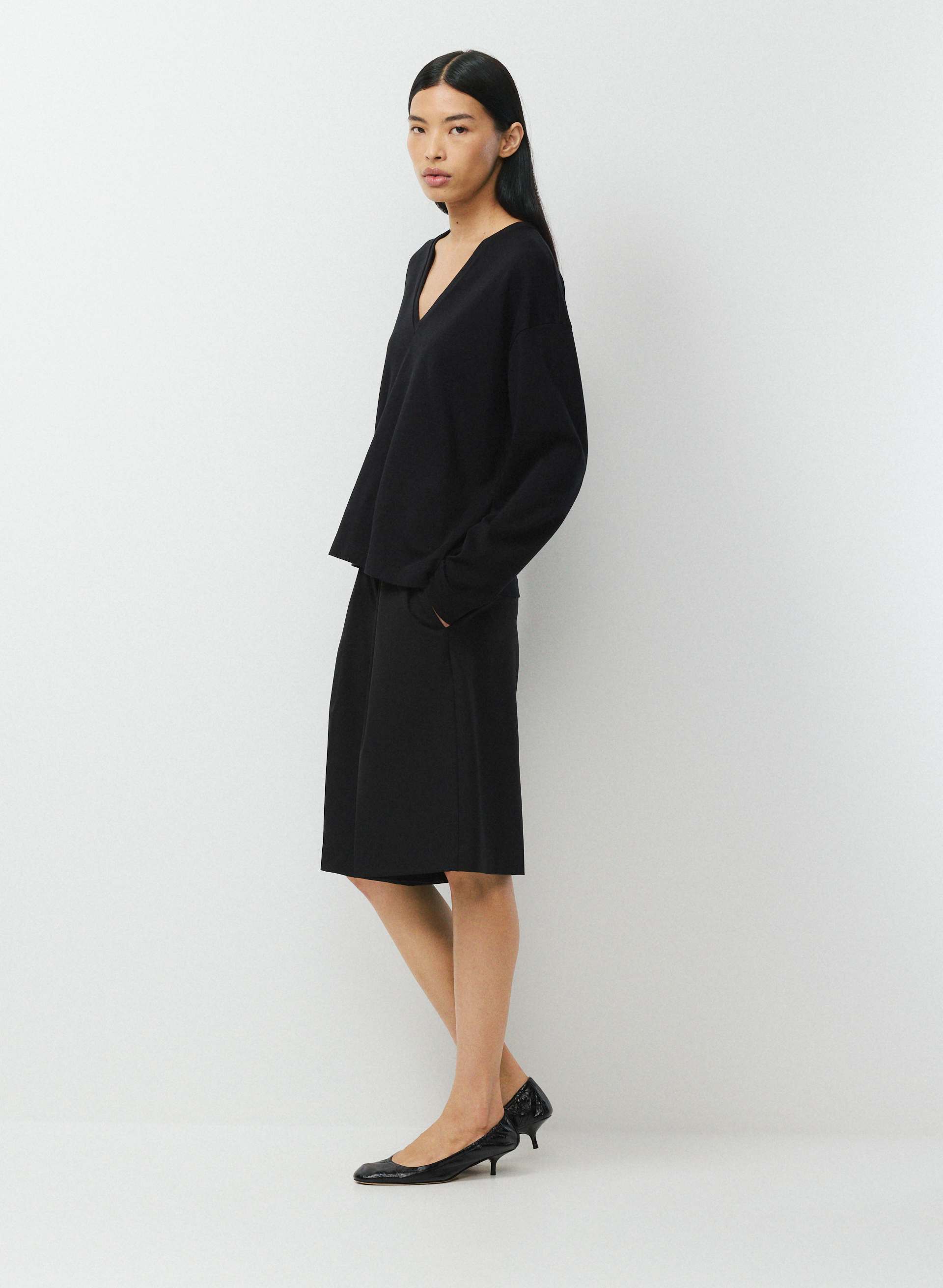 INTERLOCK COTTON MOBILE LONGSLEEVE | Aritzia