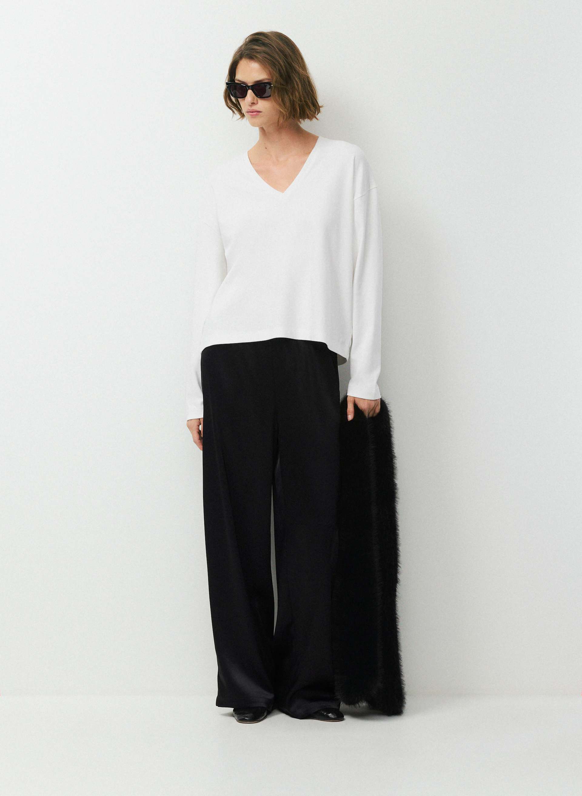INTERLOCK COTTON MOBILE LONGSLEEVE | Aritzia