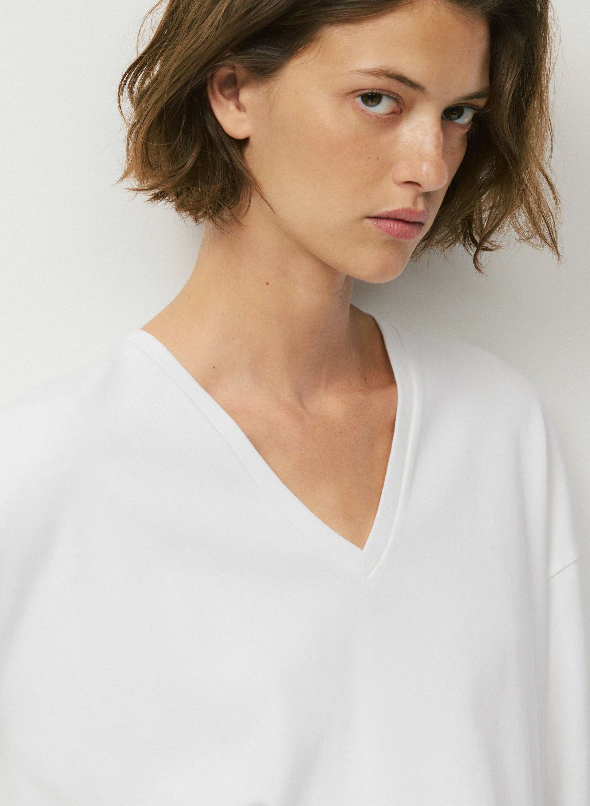 INTERLOCK COTTON MOBILE LONGSLEEVE | Aritzia