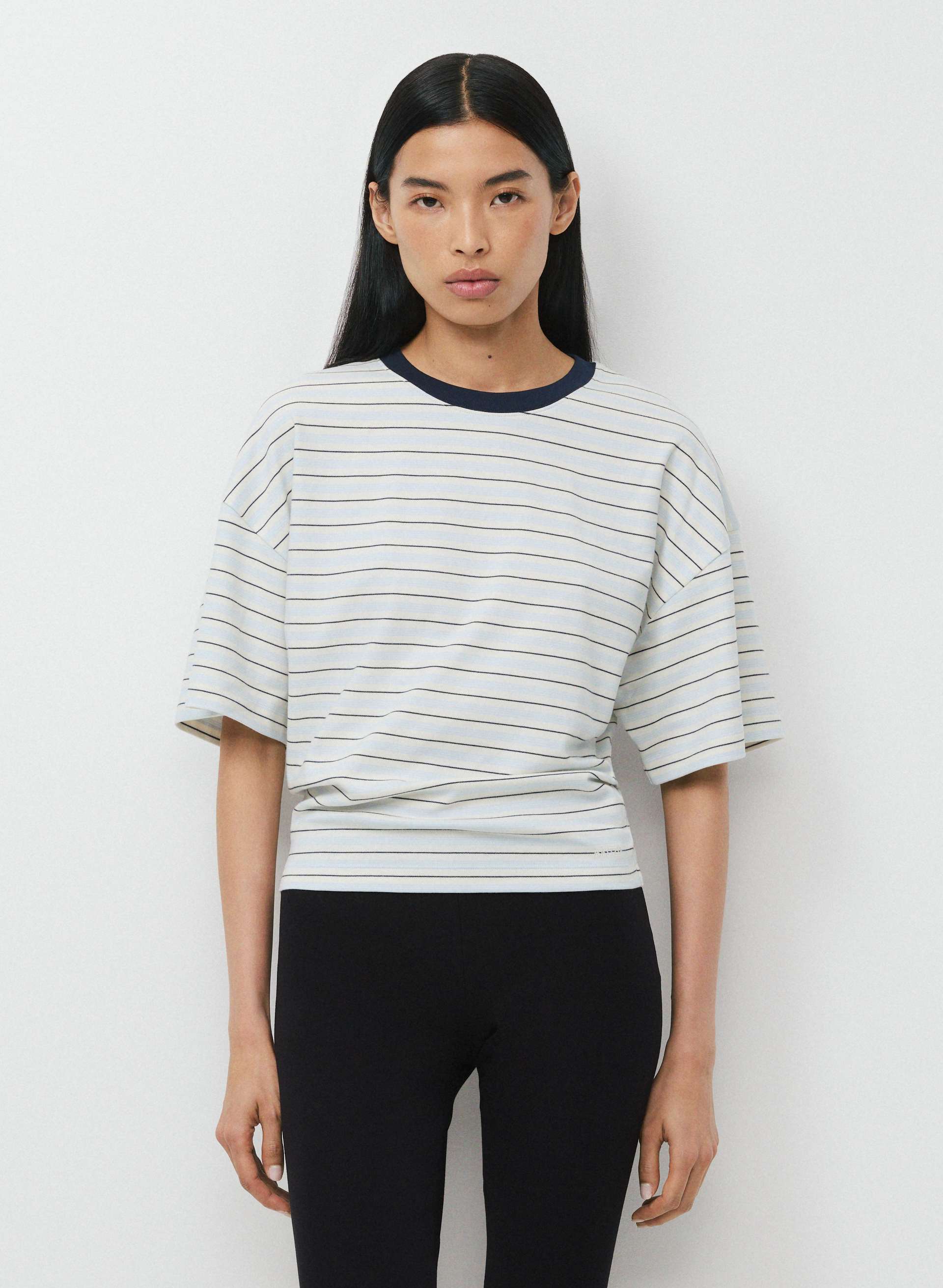 INTERLOCK COTTON BARCLAY T-SHIRT - Double-knit 100% cotton waist-defining crewneck t-shirt. 