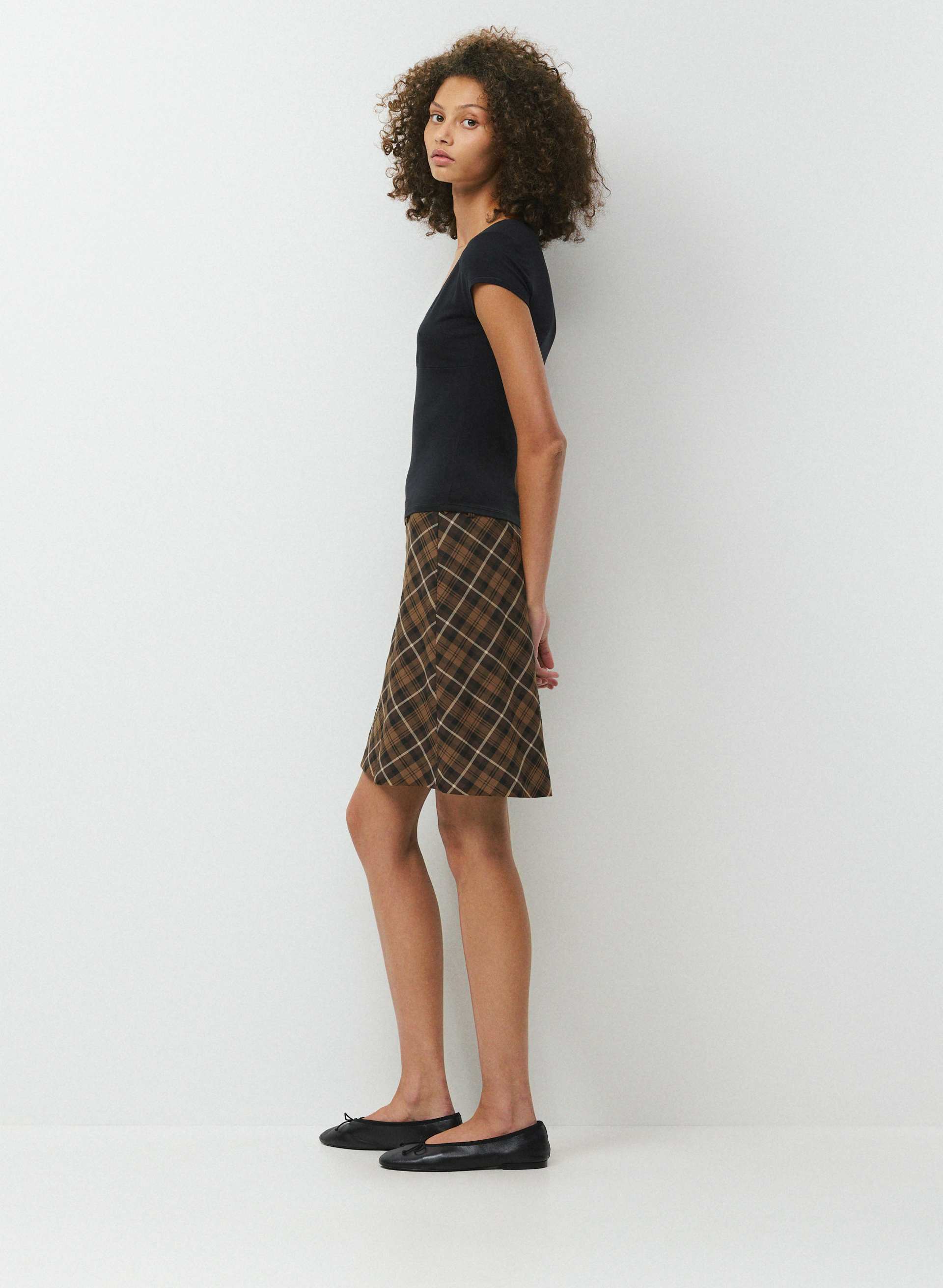 RINGLET T-SHIRT | Aritzia