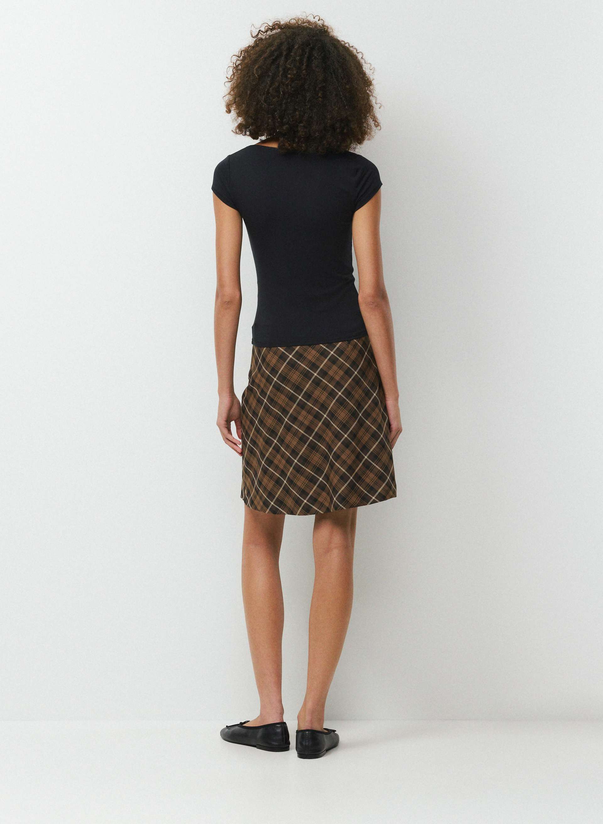 RINGLET T-SHIRT | Aritzia