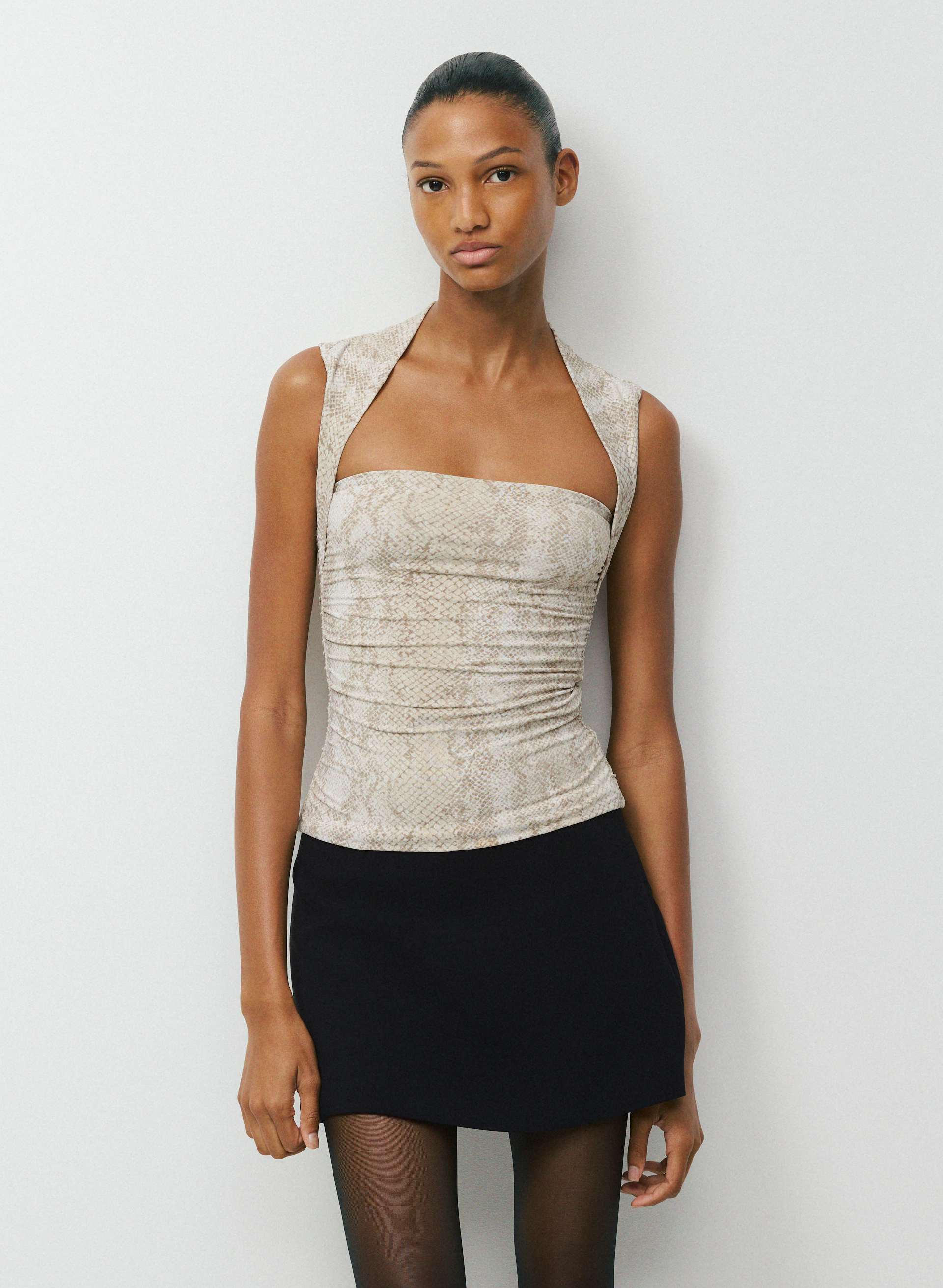 ORIGINAL CONTOUR FLOURISH TOP | Aritzia