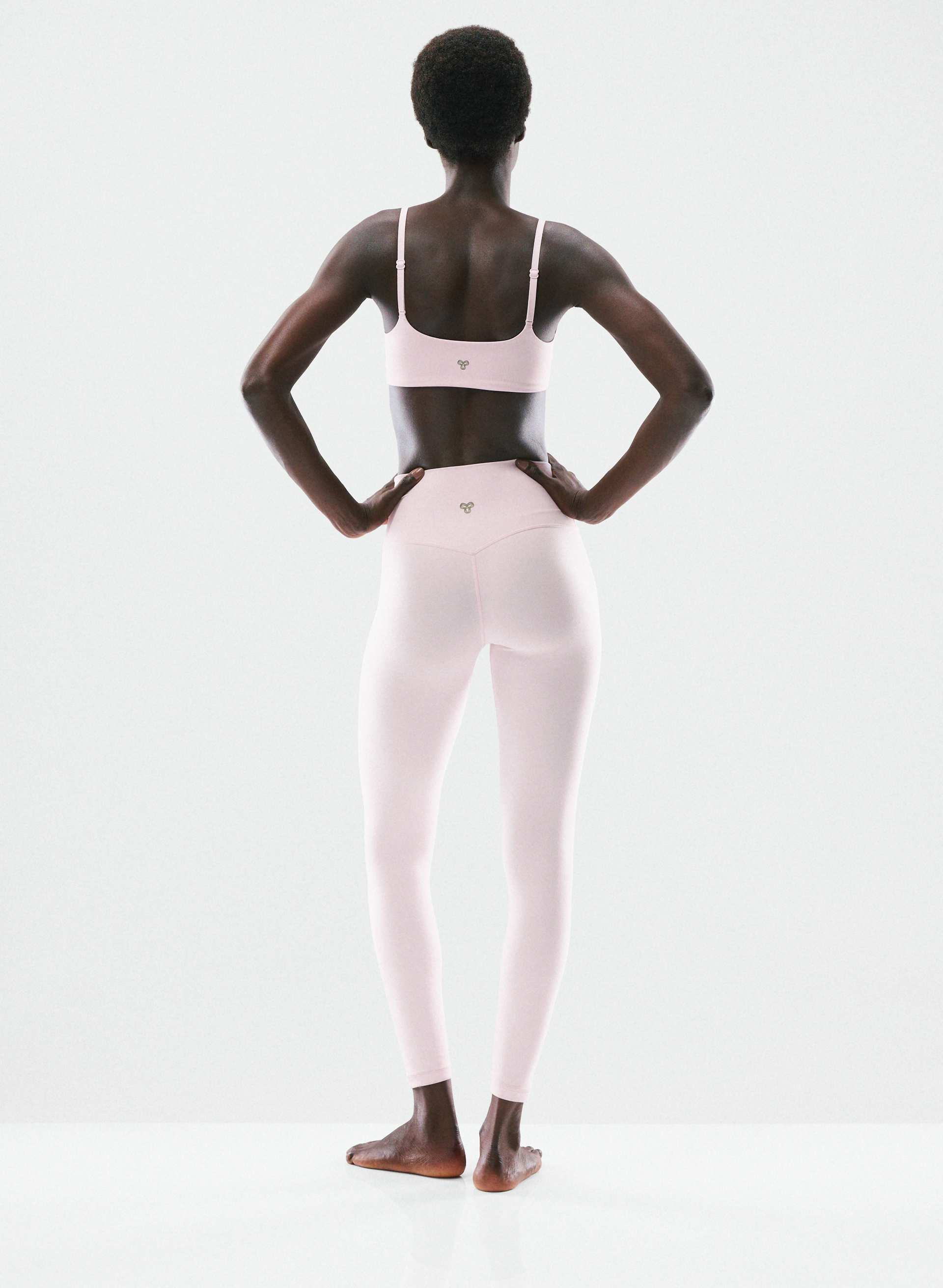 POWERBUTTER™ ISOMETRIC BRA TOP | Aritzia
