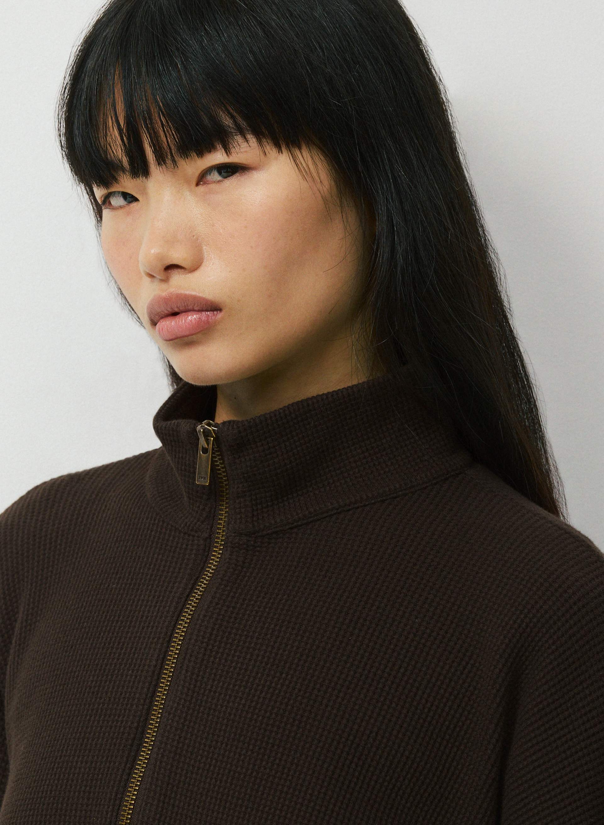 HAUT THUNDER À COL CHEMINÉE | Aritzia