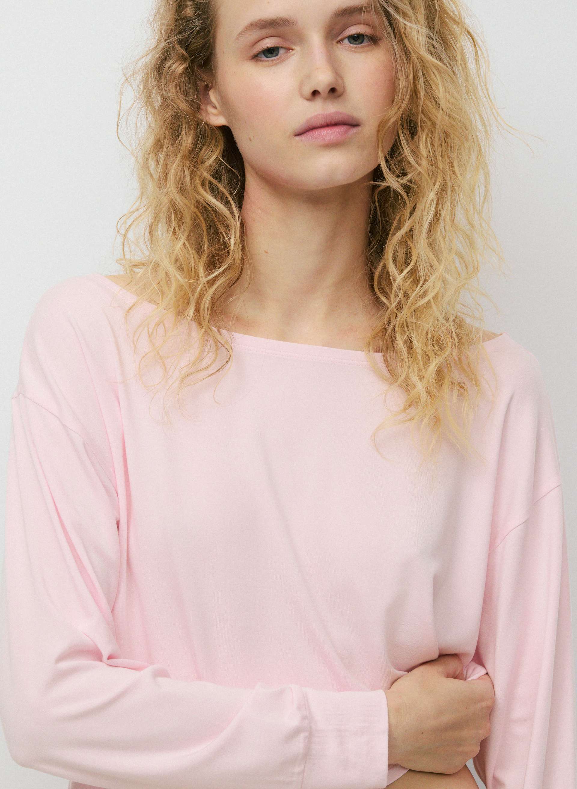JUNO LONGSLEEVE | Aritzia