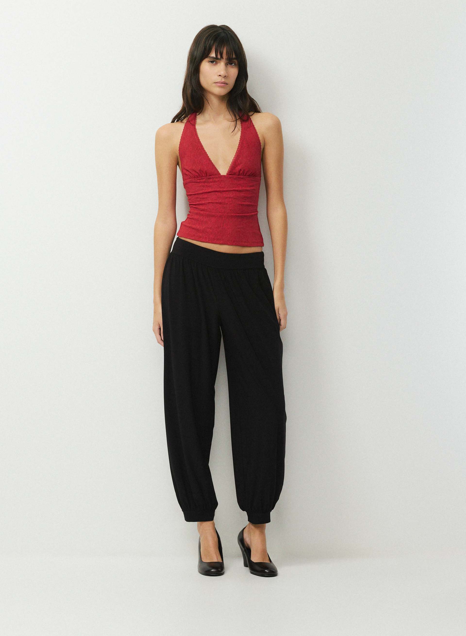 GOLDIE HALTER TOP | Aritzia