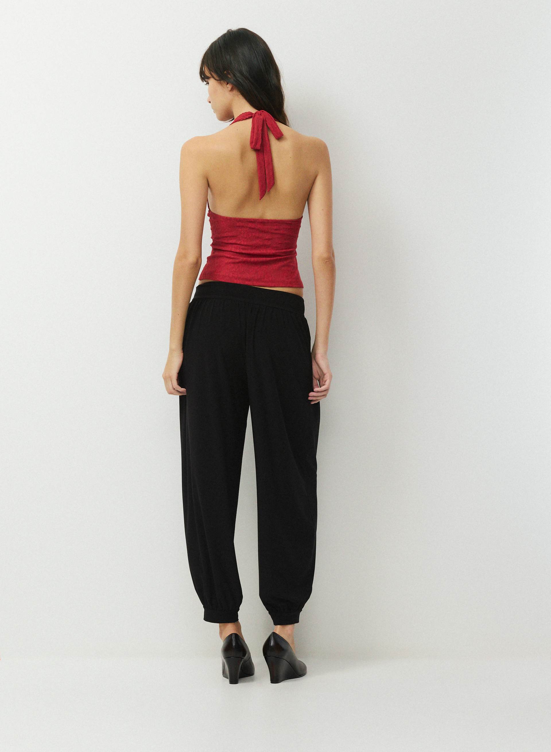 GOLDIE HALTER TOP | Aritzia