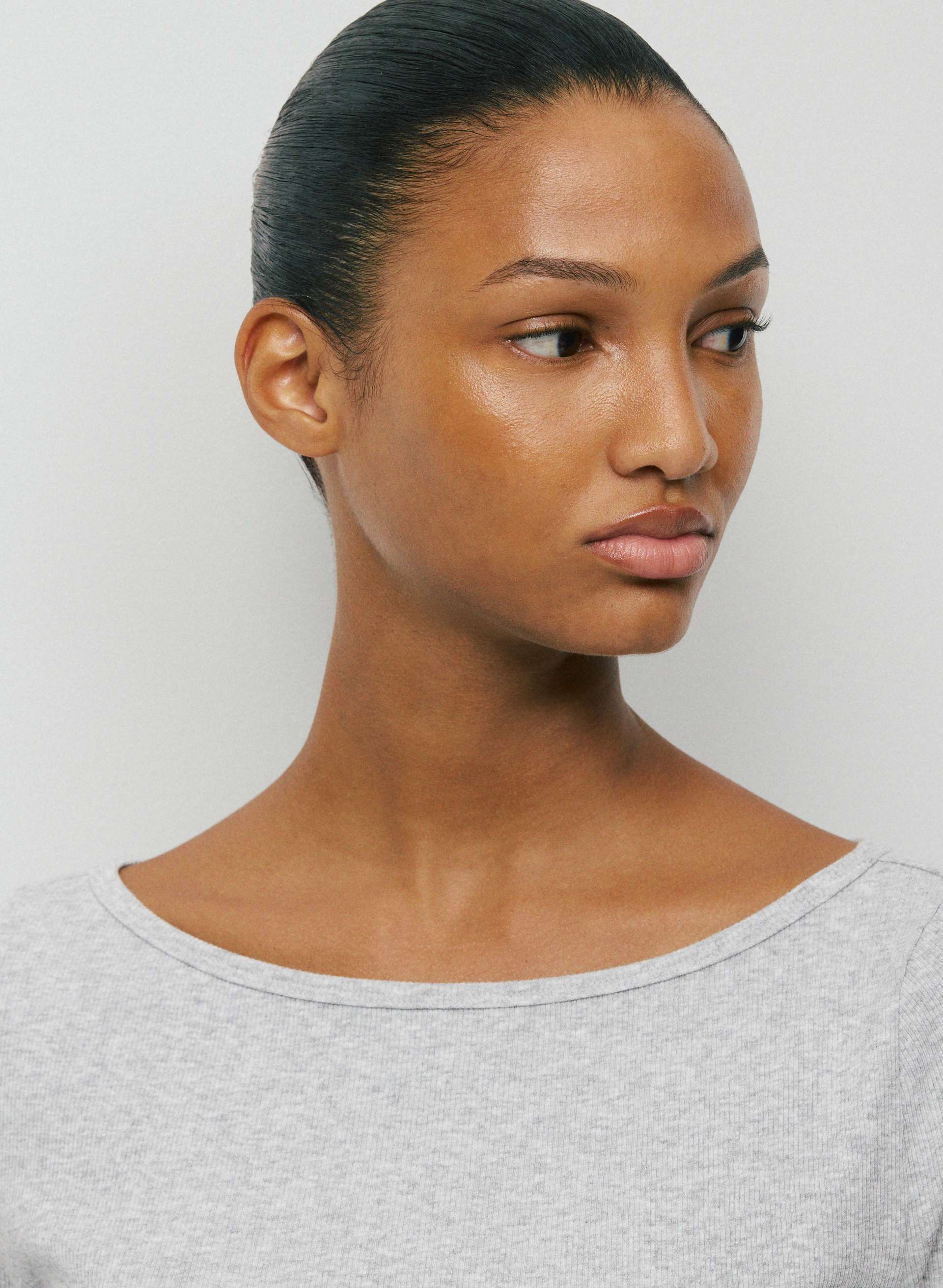 HOMESTRETCH™ RIB PENDULINE T-SHIRT | Aritzia